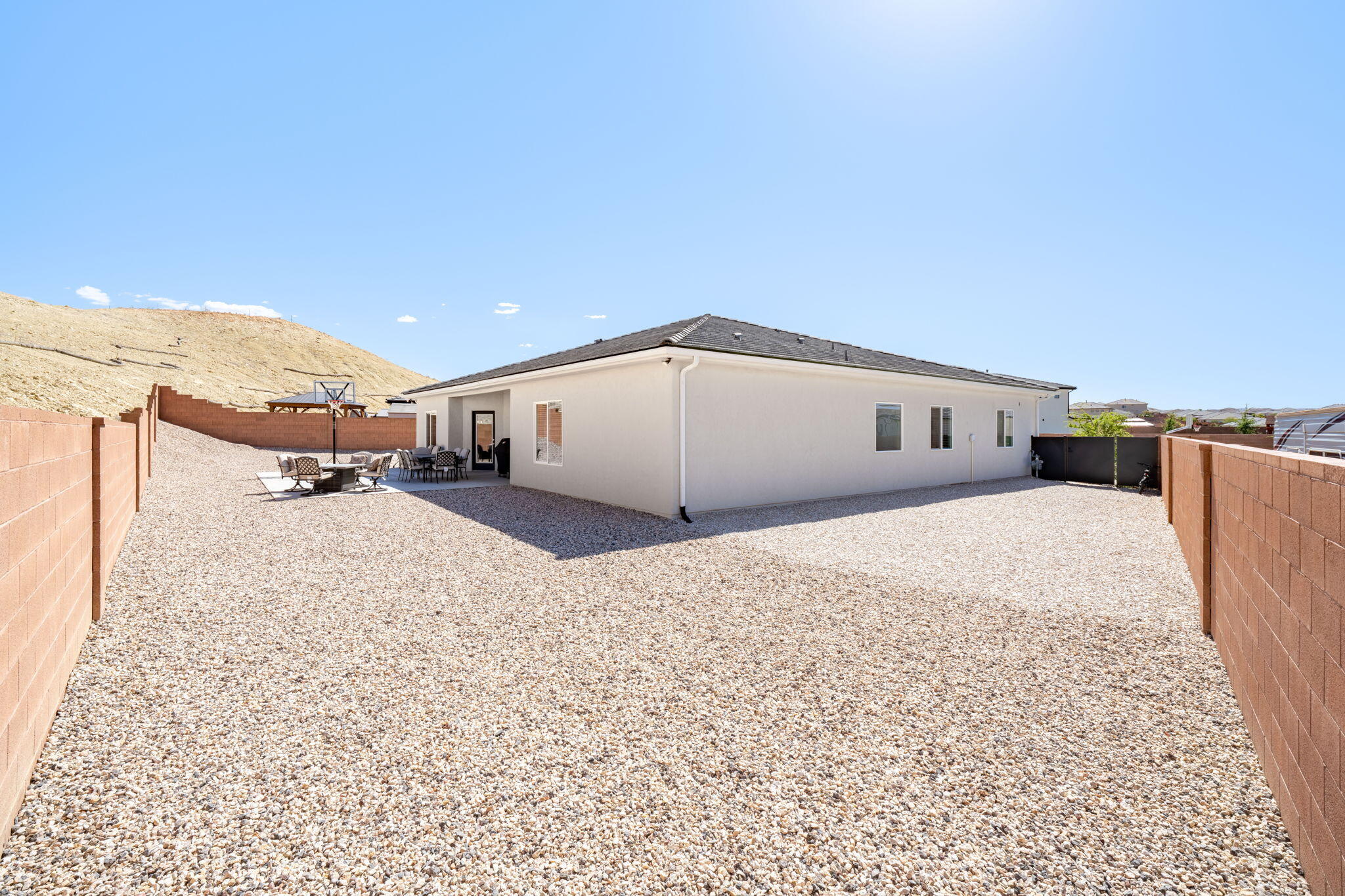 SAGE CANYON - Residential