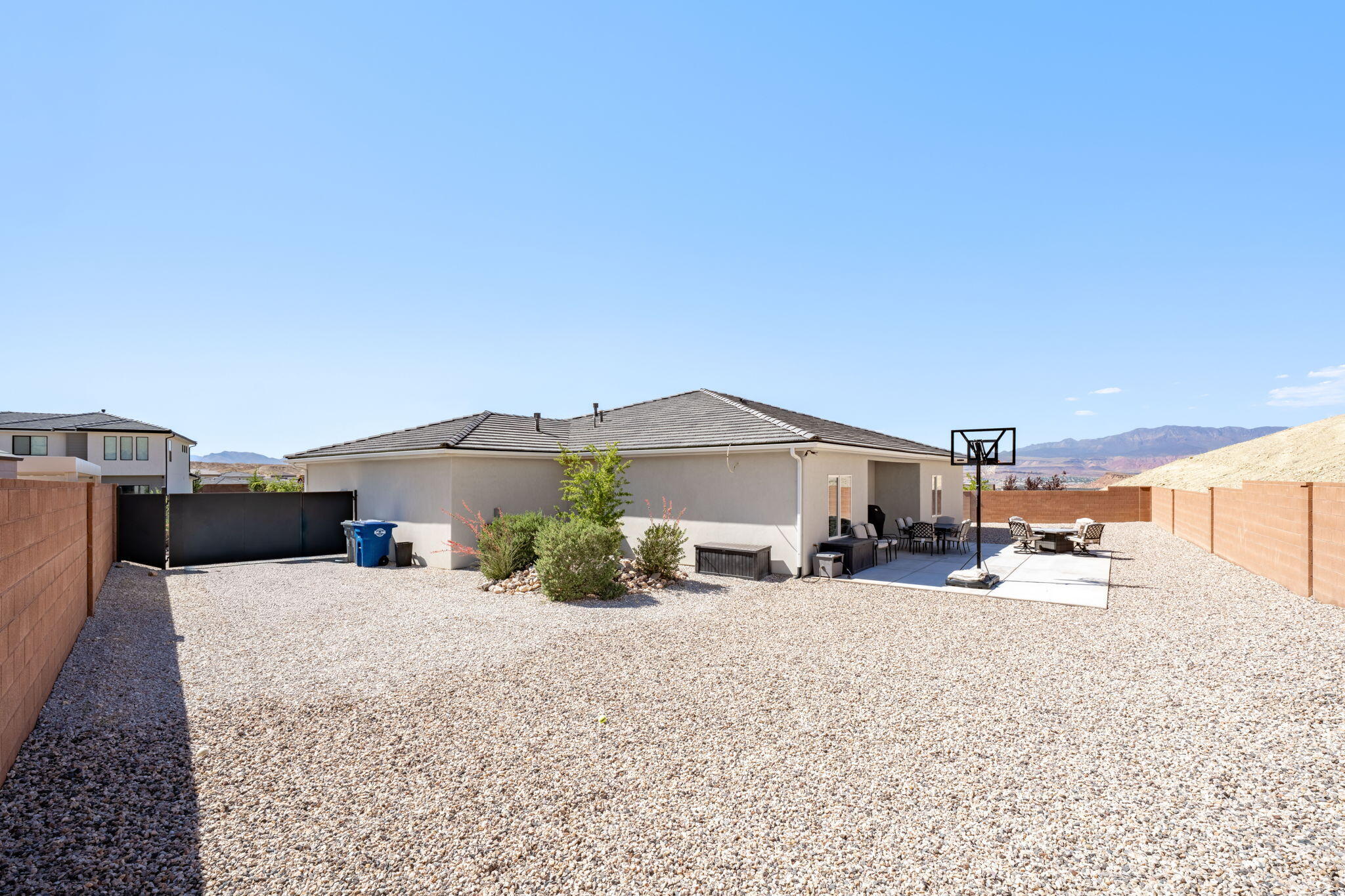 SAGE CANYON - Residential