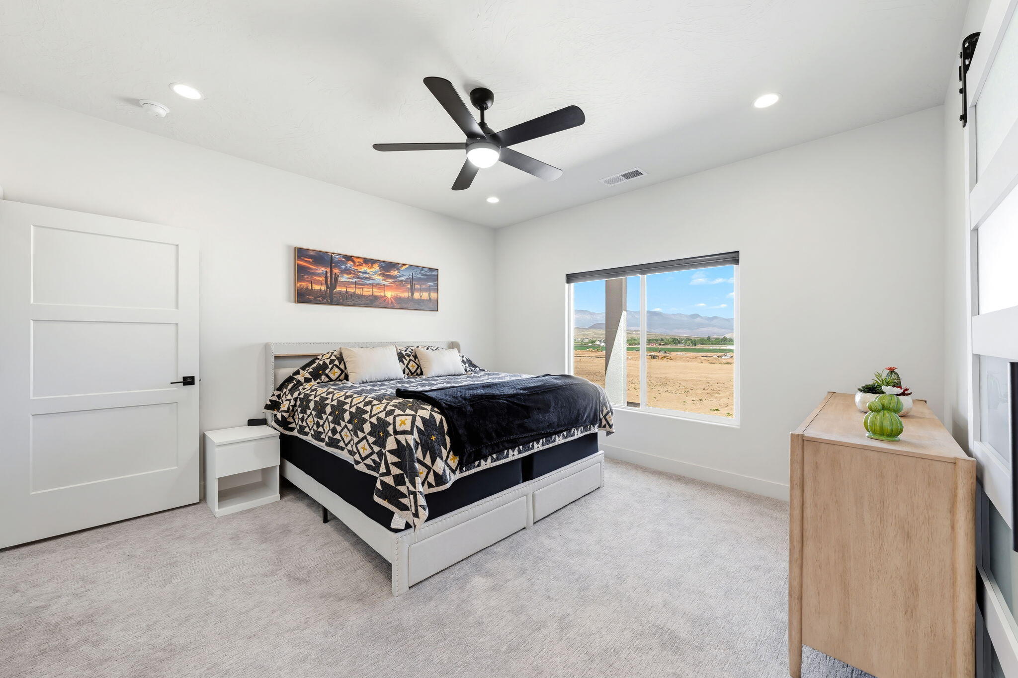 ROCK VIEW ESTATES - Residential