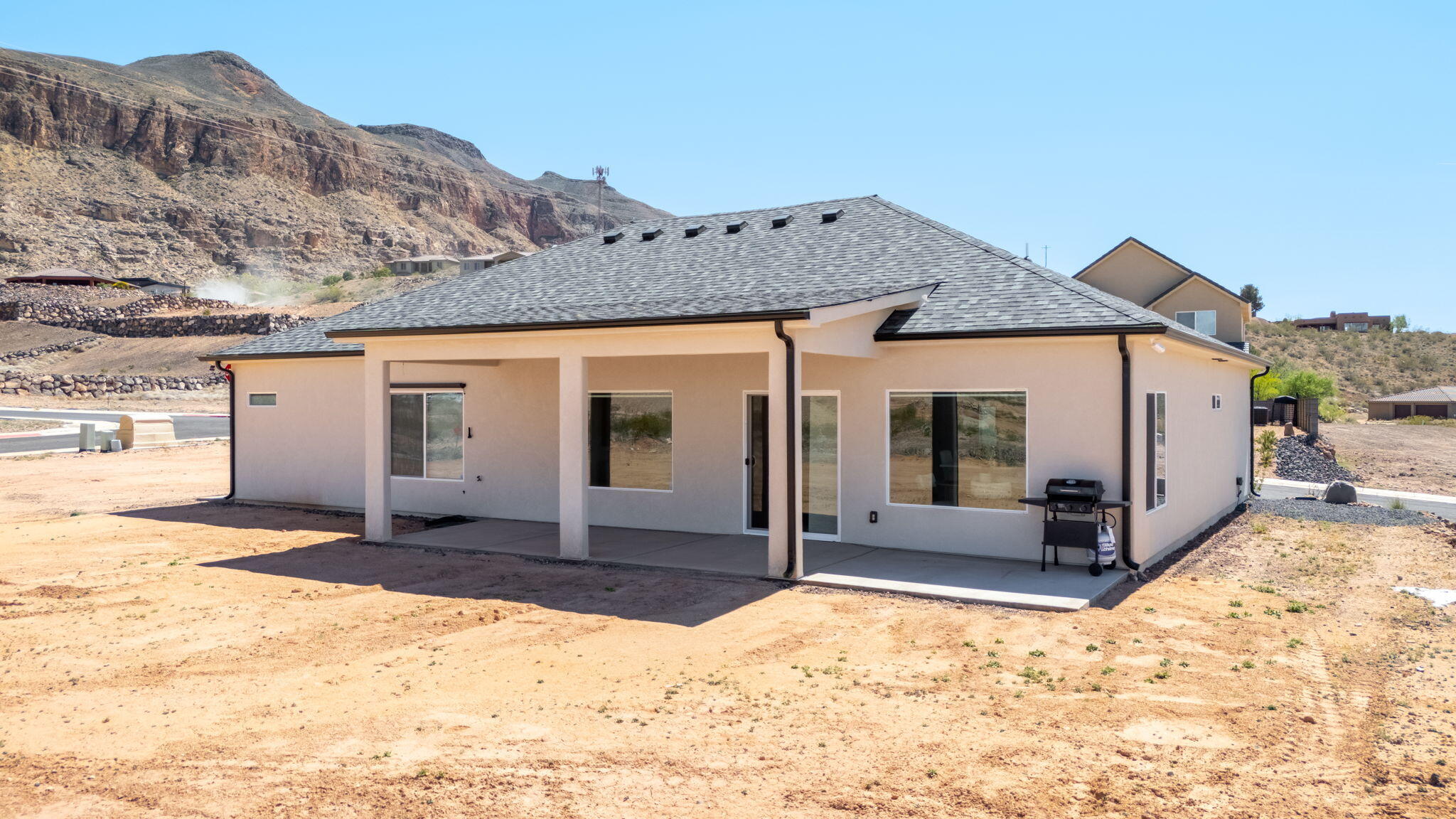 ROCK VIEW ESTATES - Residential