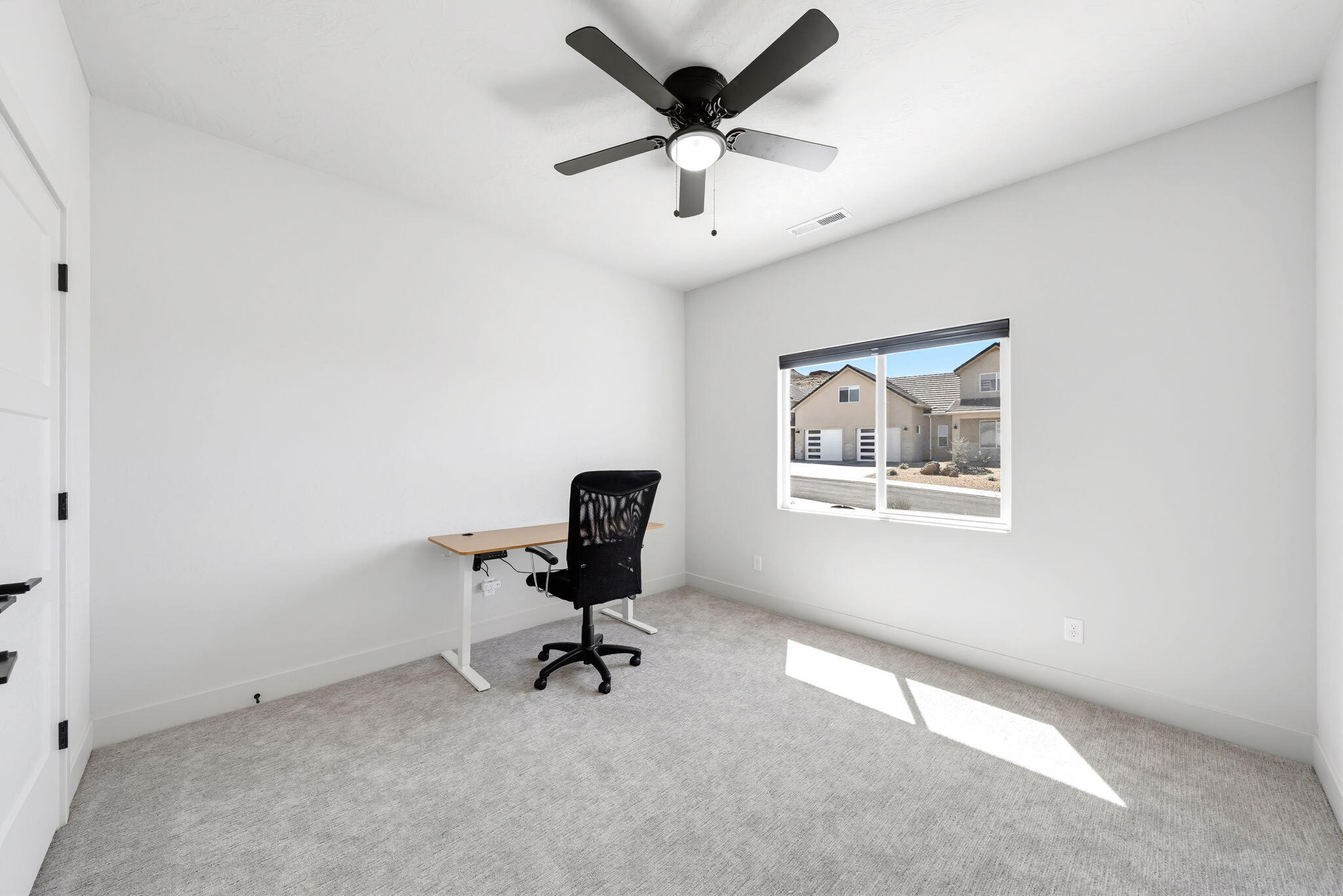 ROCK VIEW ESTATES - Residential