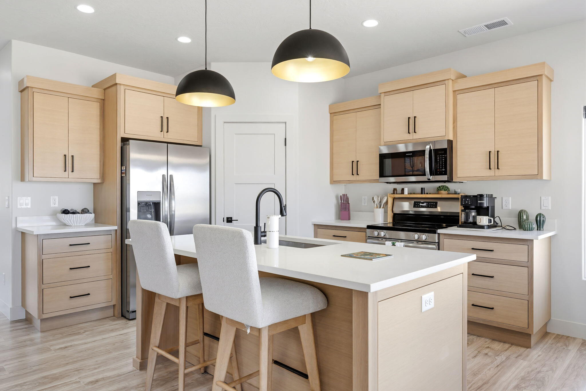 ROCK VIEW ESTATES - Residential