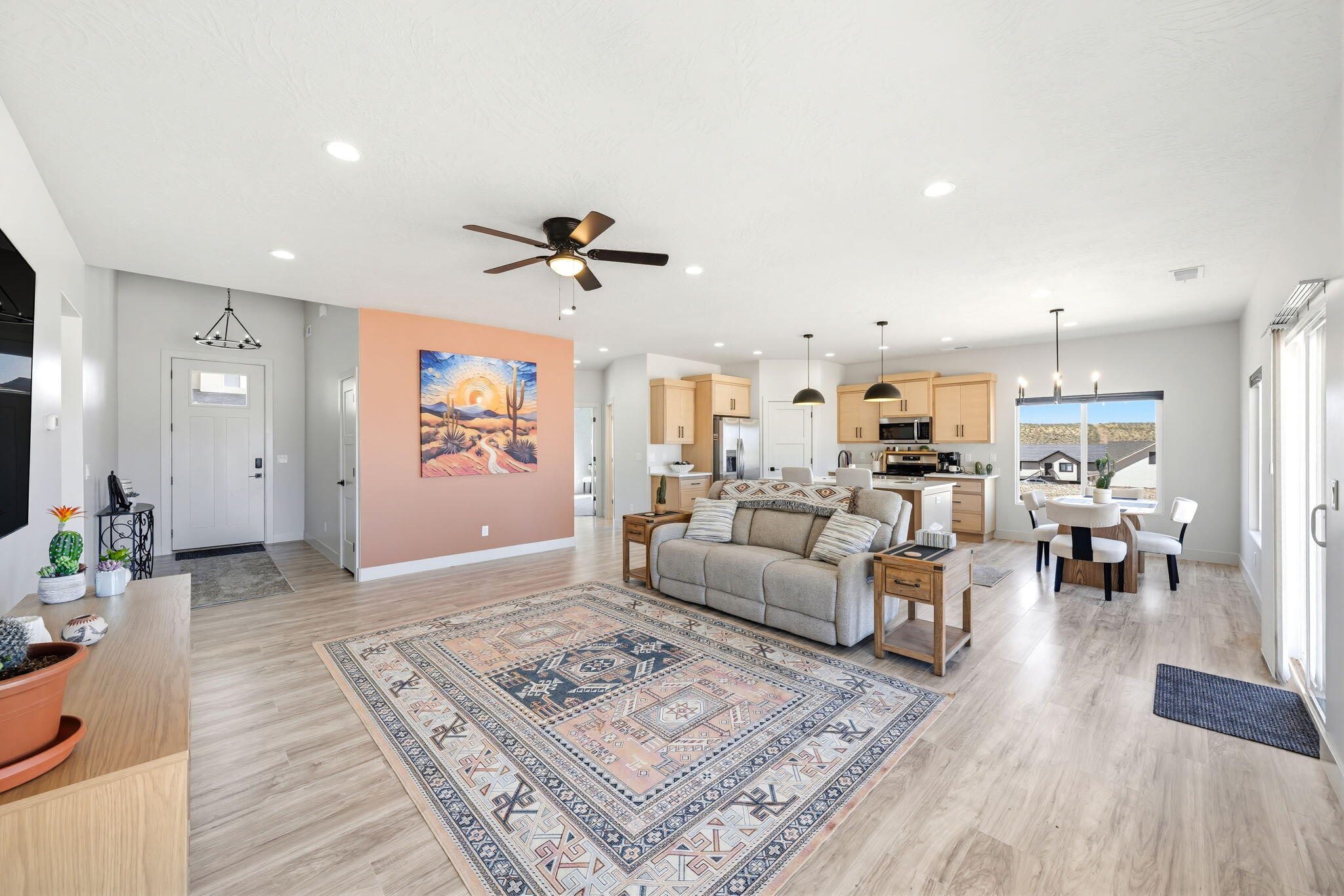 ROCK VIEW ESTATES - Residential