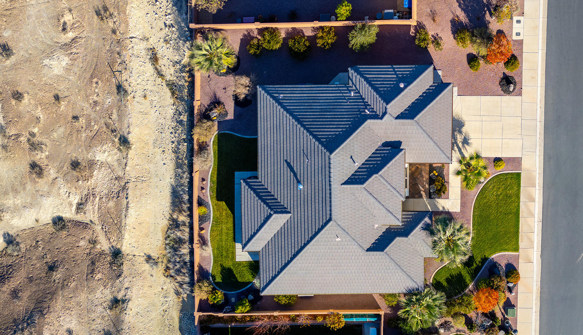 WHITE SANDS - Residential