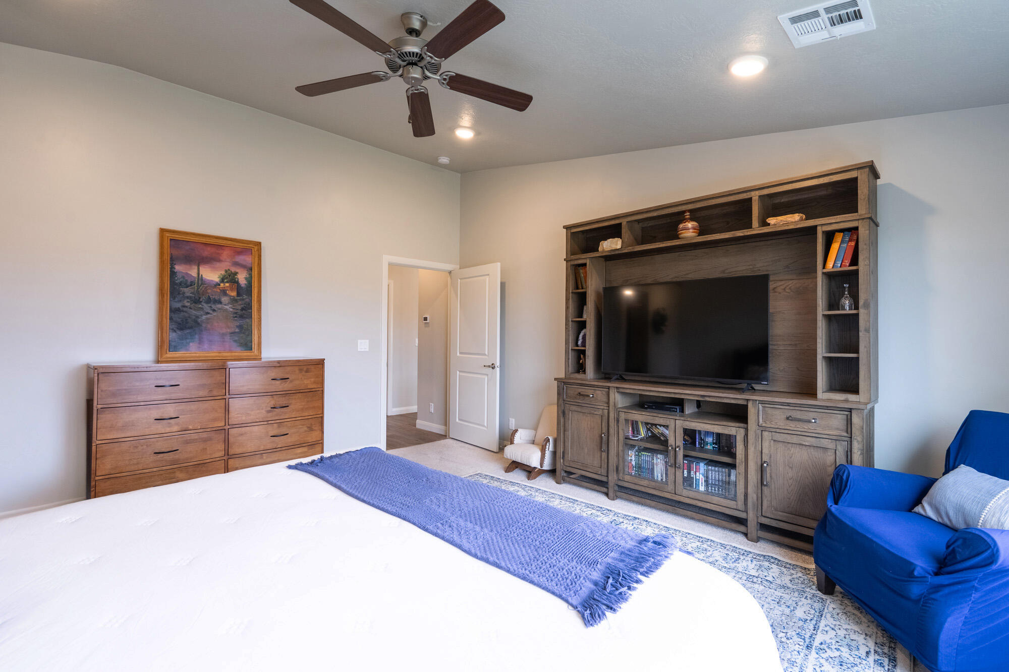 WHITE SANDS - Residential