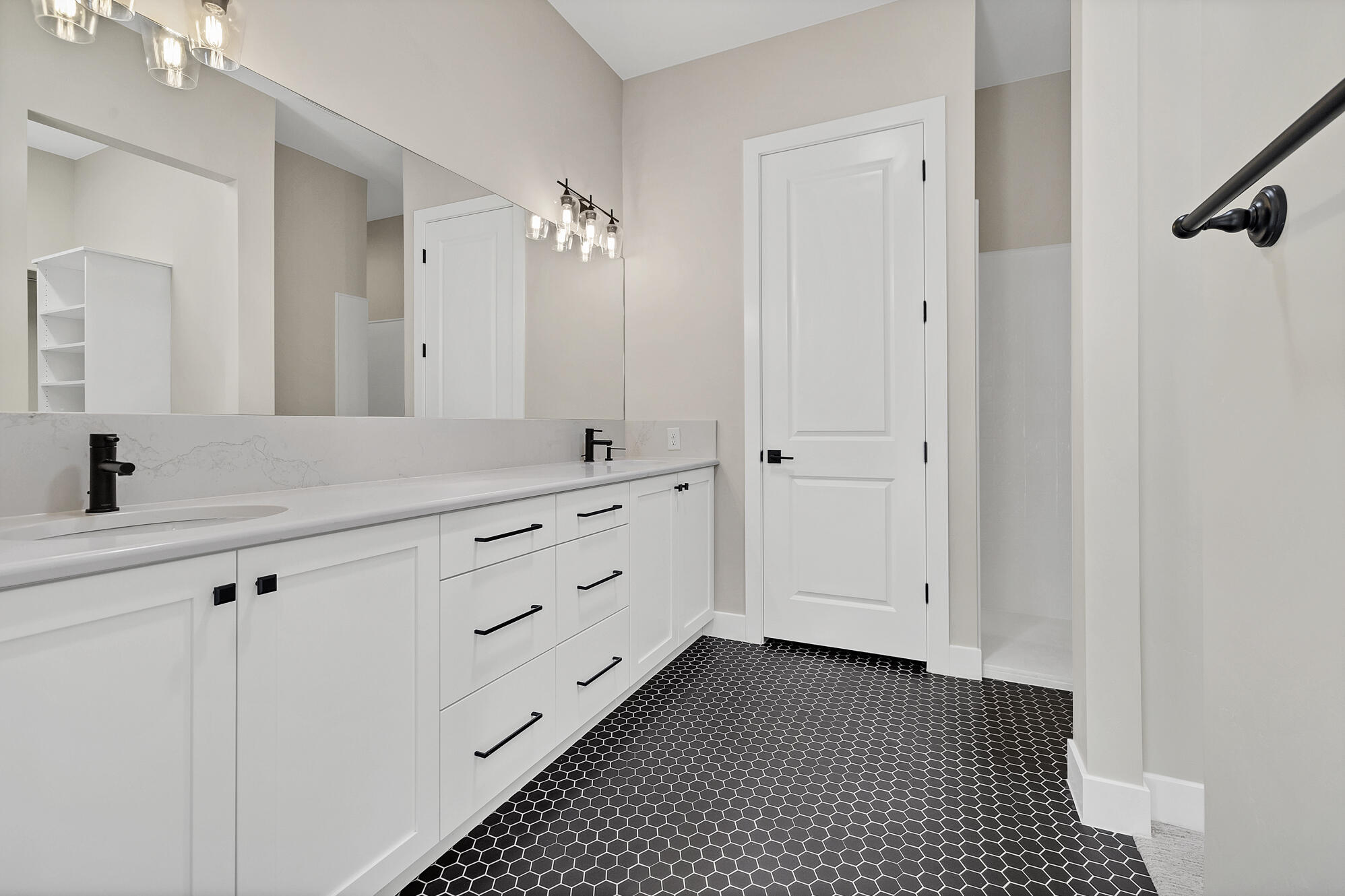 VILLAS AT SUN RIVER - Residential