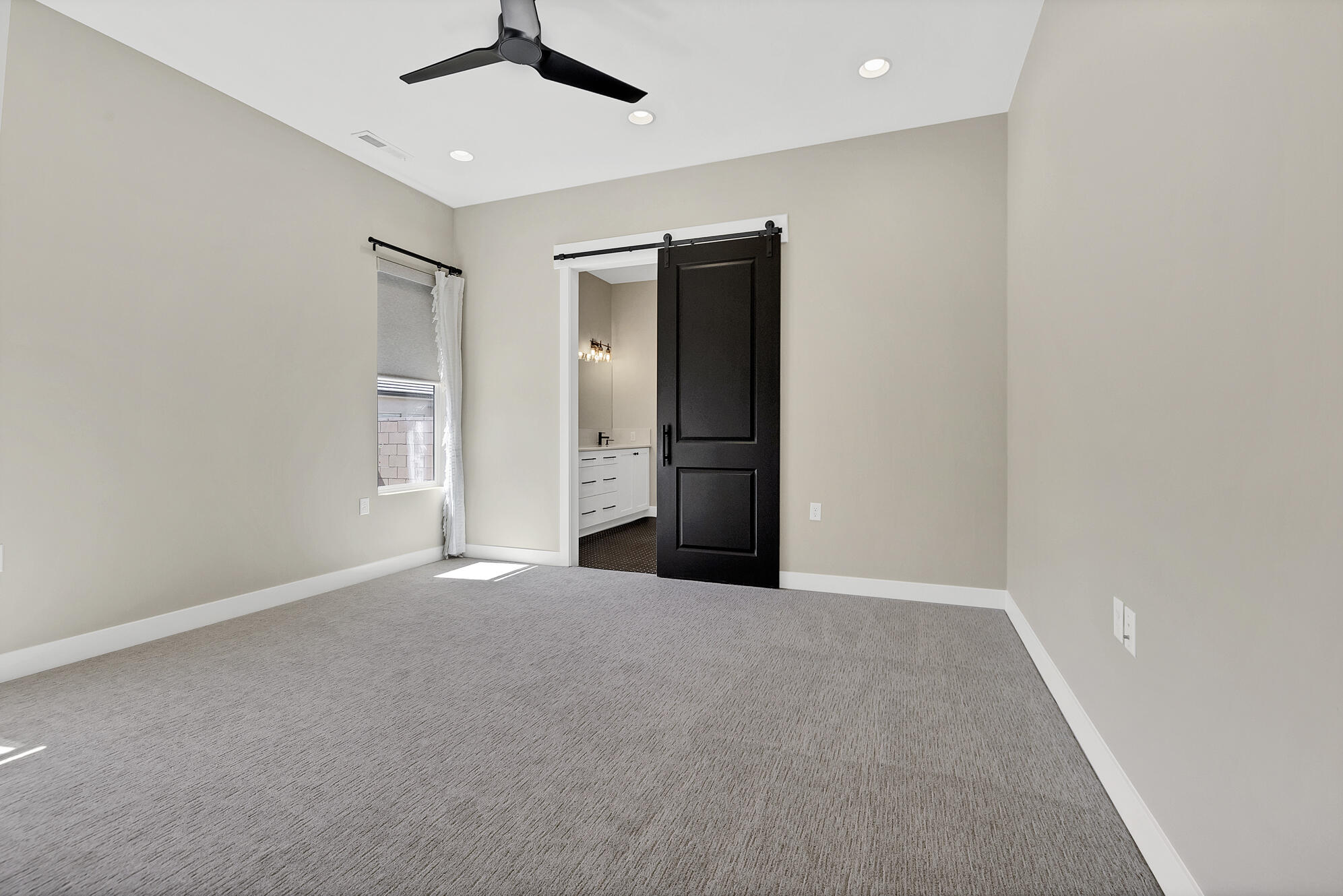 VILLAS AT SUN RIVER - Residential