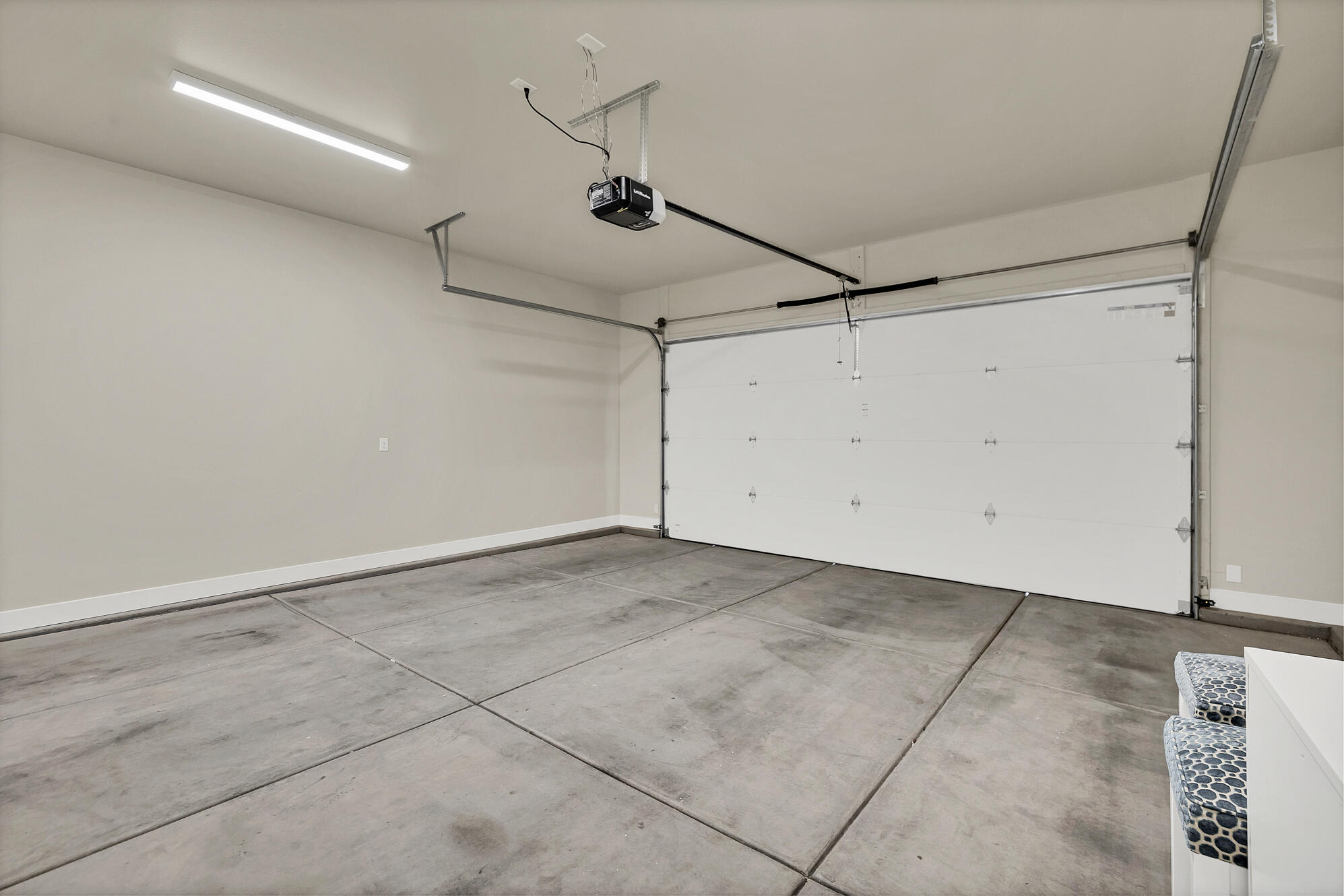 VILLAS AT SUN RIVER - Residential