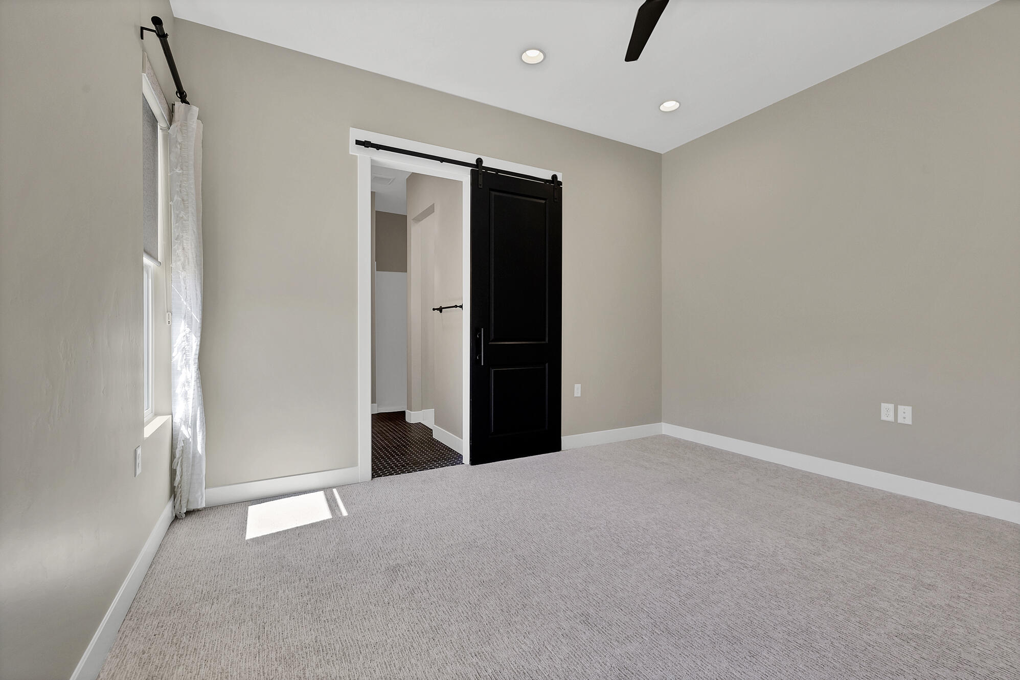 VILLAS AT SUN RIVER - Residential