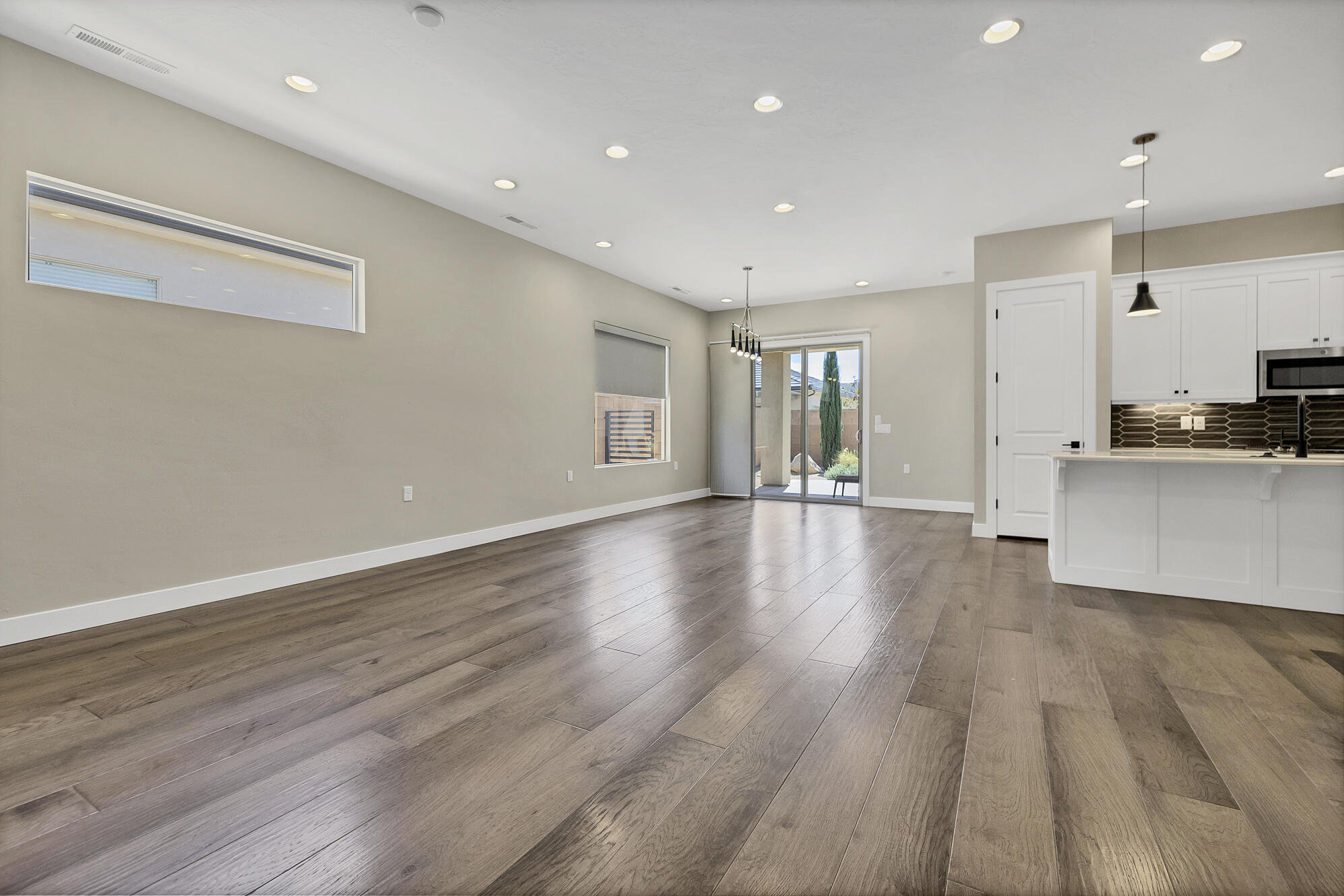 VILLAS AT SUN RIVER - Residential