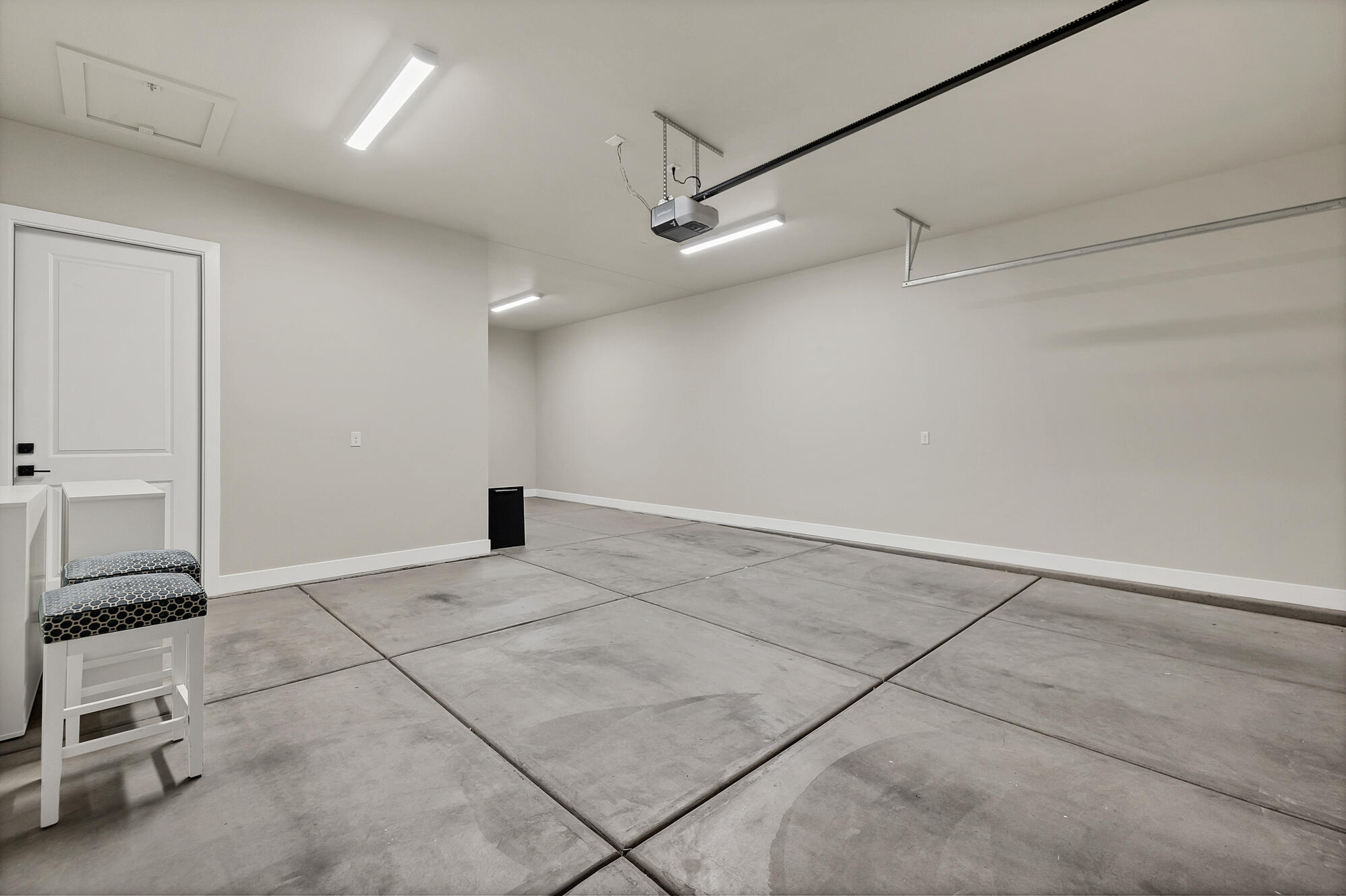 VILLAS AT SUN RIVER - Residential