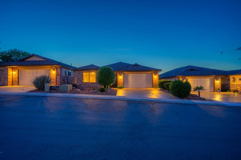 Photo of 2212 S CHIPPENHAM, Saint George, UT 84770 (MLS # 26-271302)