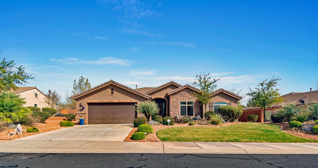 SUN CREST WEST - Residential