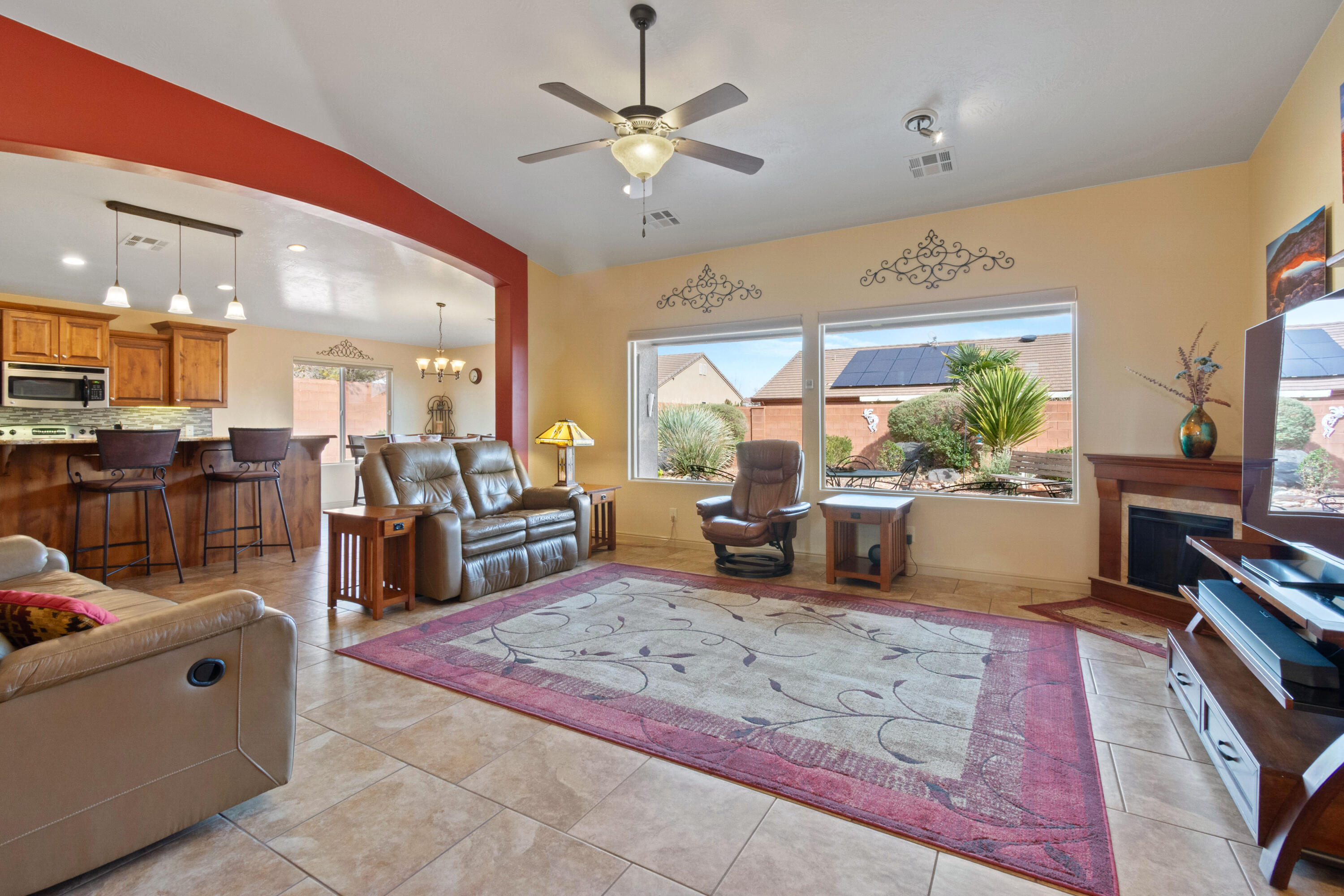 SUN CREST WEST - Residential