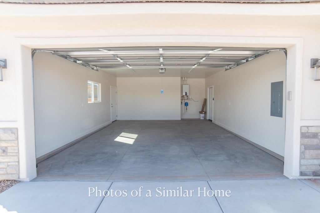 Photo of 509 N 3010 W, Hurricane, UT 84737 (MLS # 26-276826)