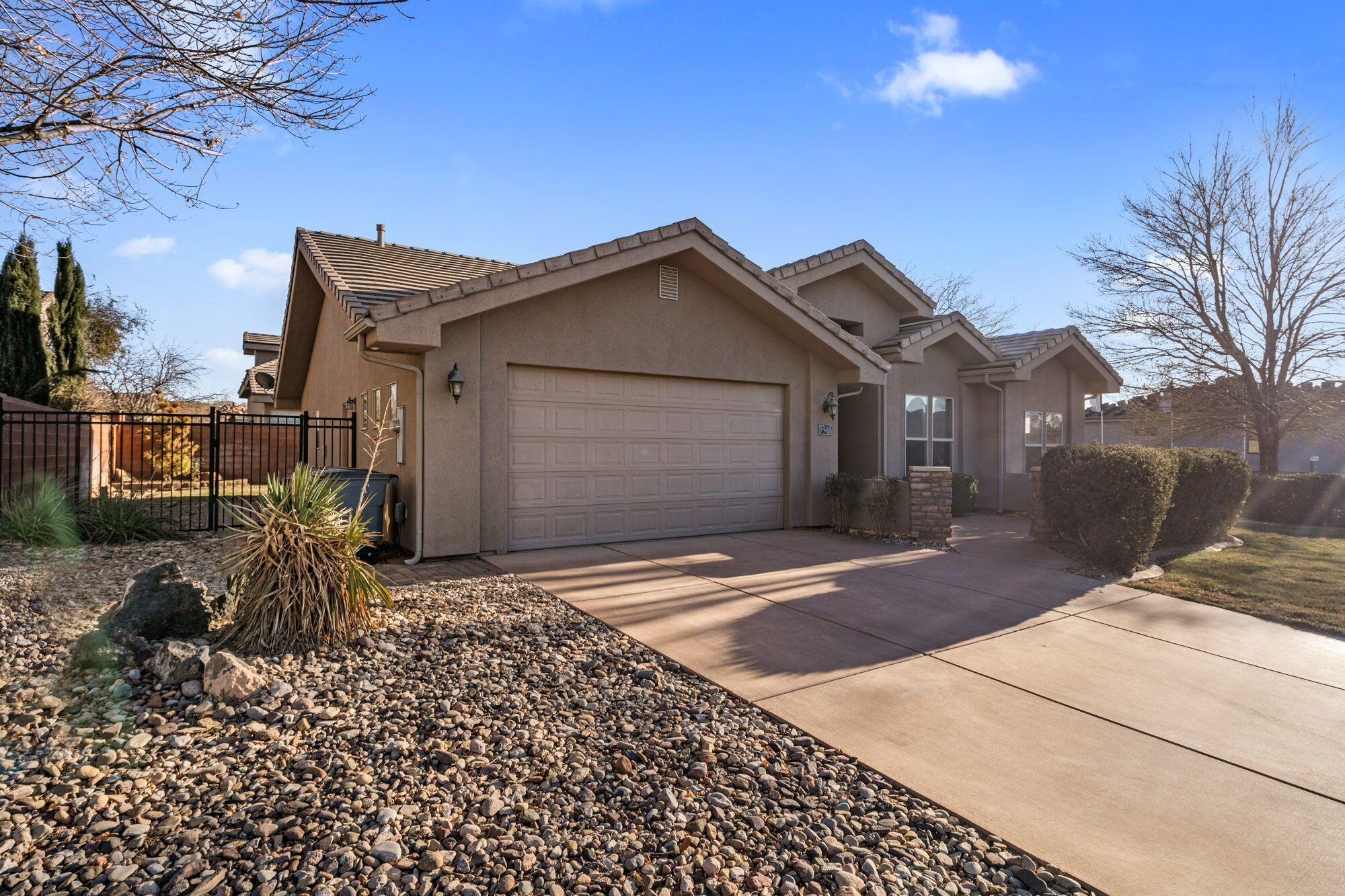 CORONADO RIDGE - Residential