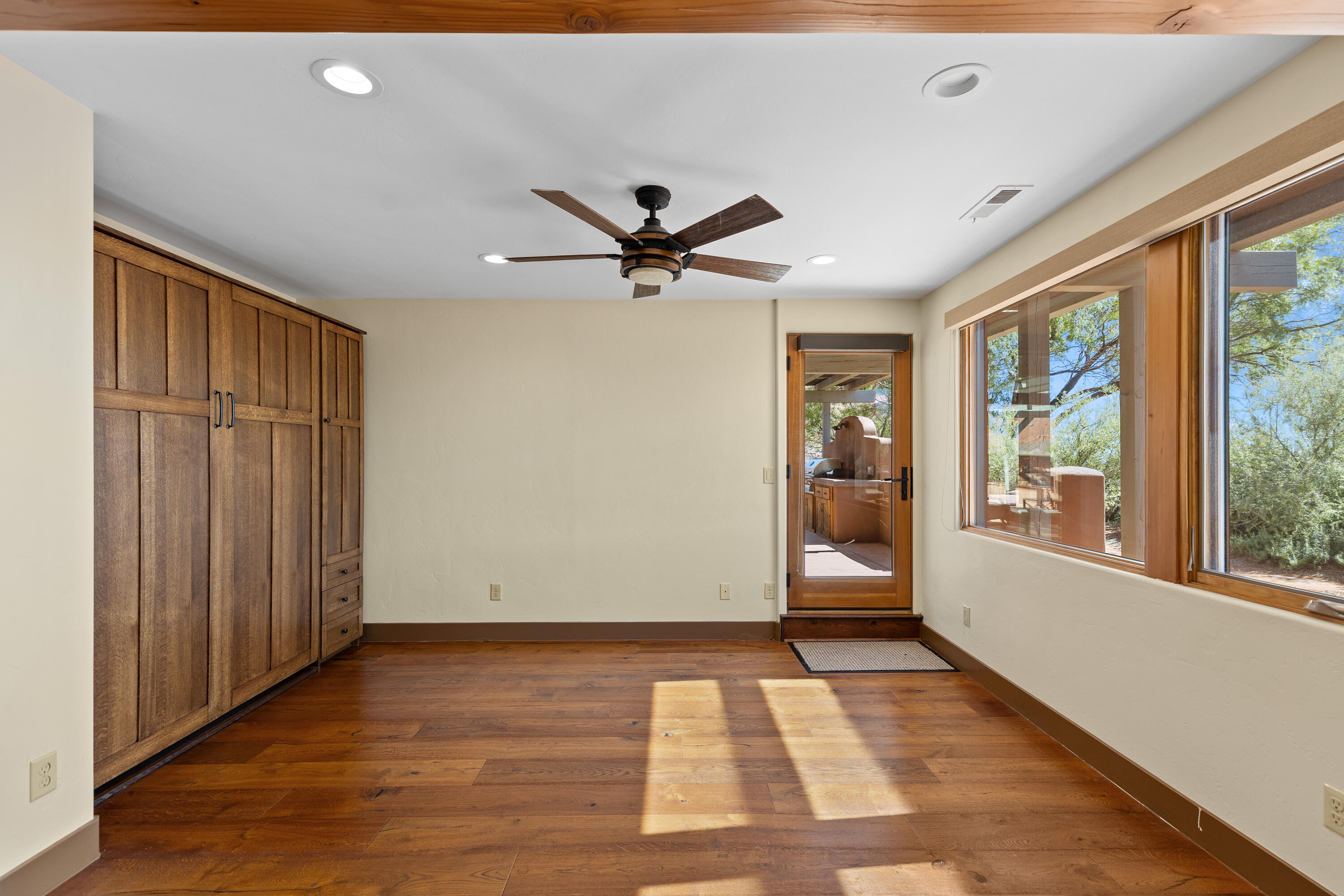 SHONTO POINT - Residential