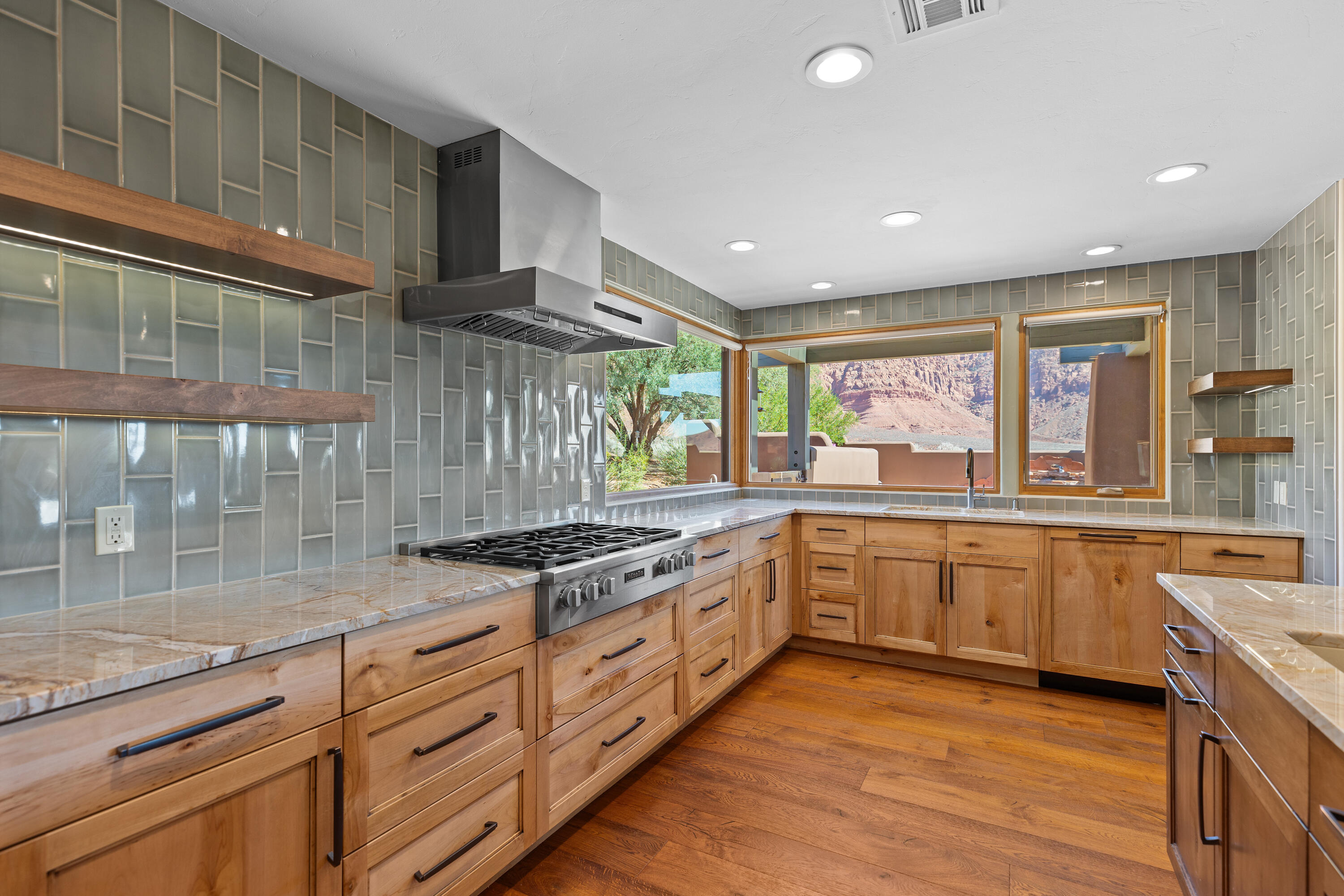 SHONTO POINT - Residential