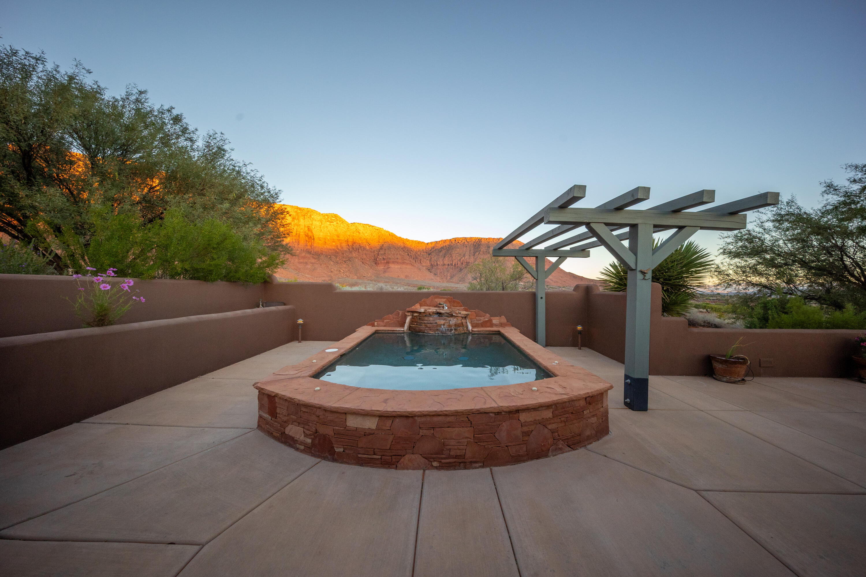 SHONTO POINT - Residential