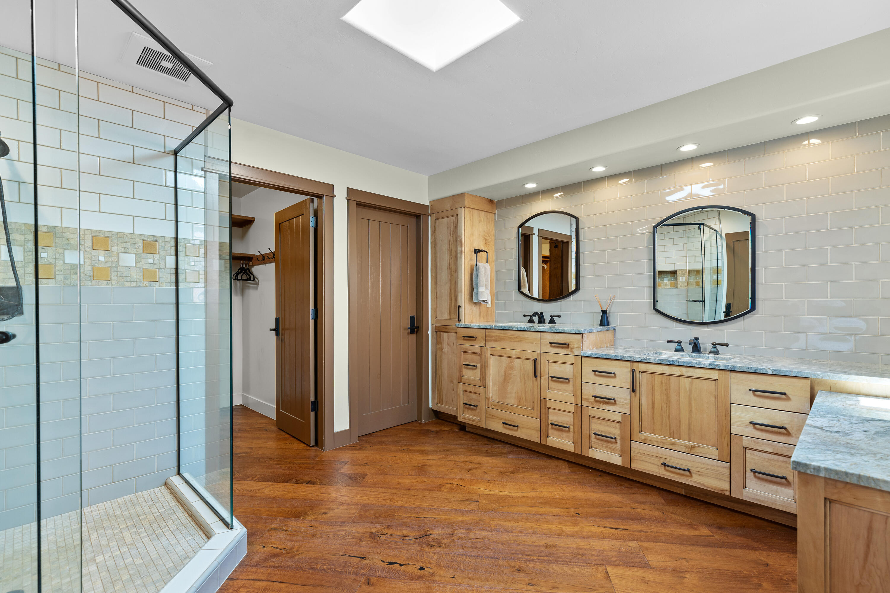 SHONTO POINT - Residential