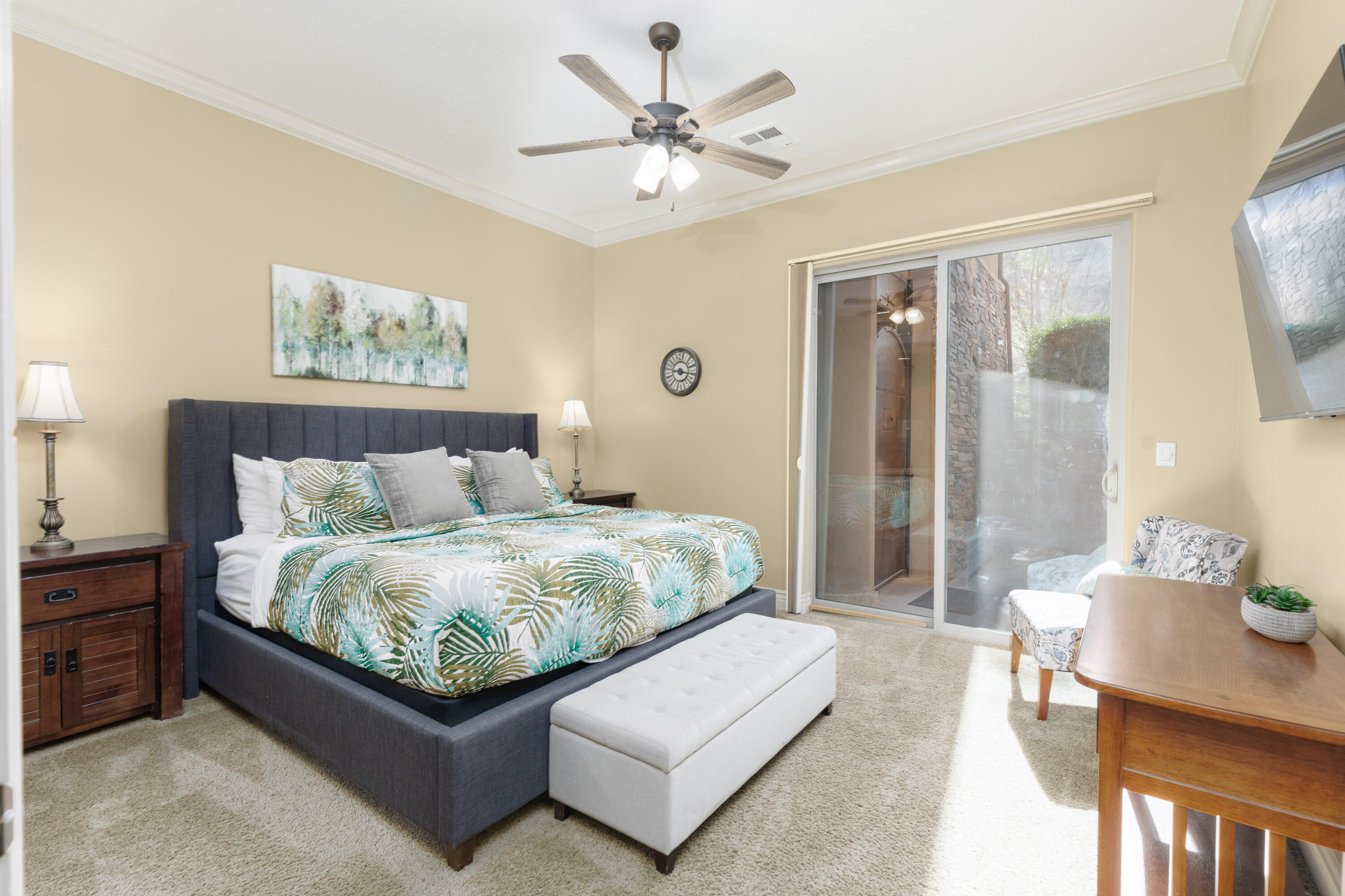 CORAL SPRINGS CONDOMINIUMS - Residential