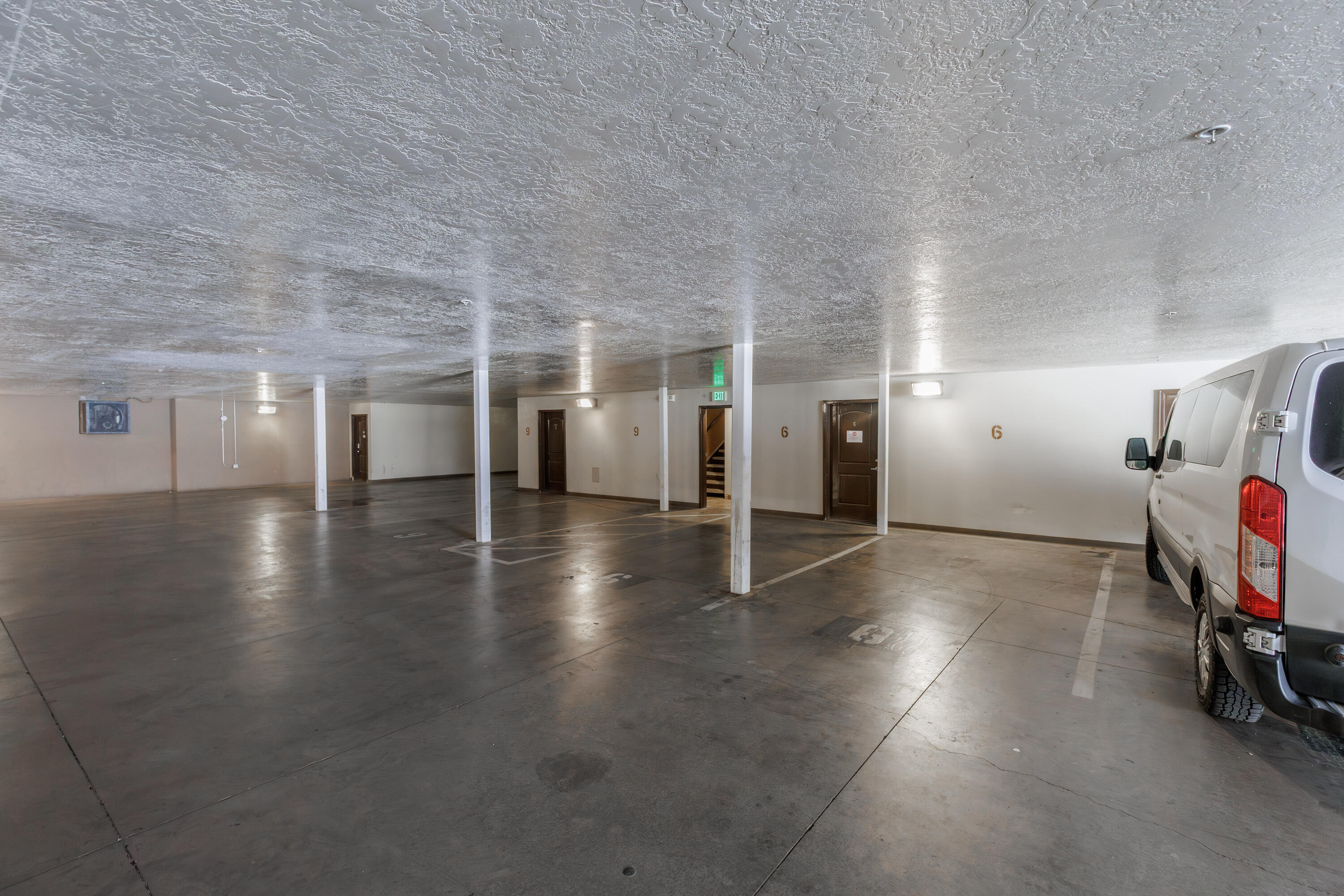 CORAL SPRINGS CONDOMINIUMS - Residential