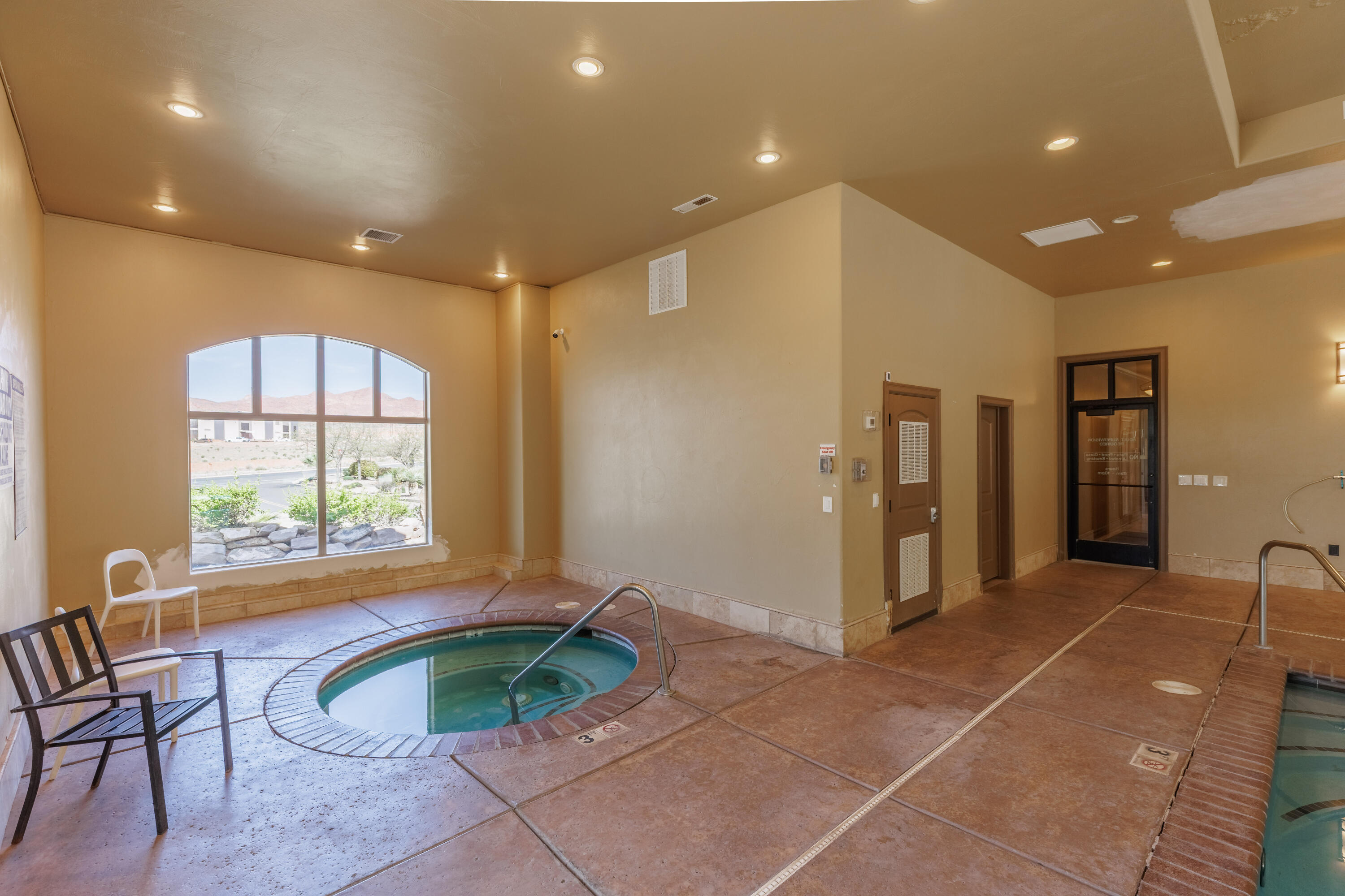 CORAL SPRINGS CONDOMINIUMS - Residential