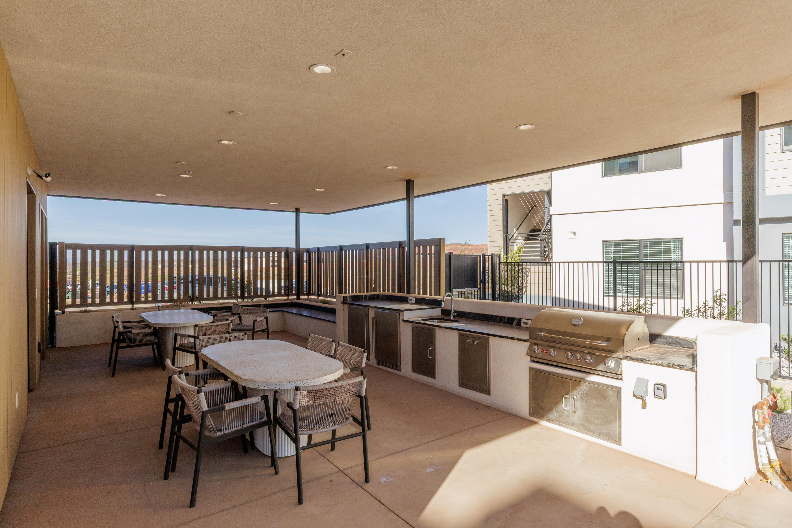 CORAL SPRINGS CONDOMINIUMS - Residential