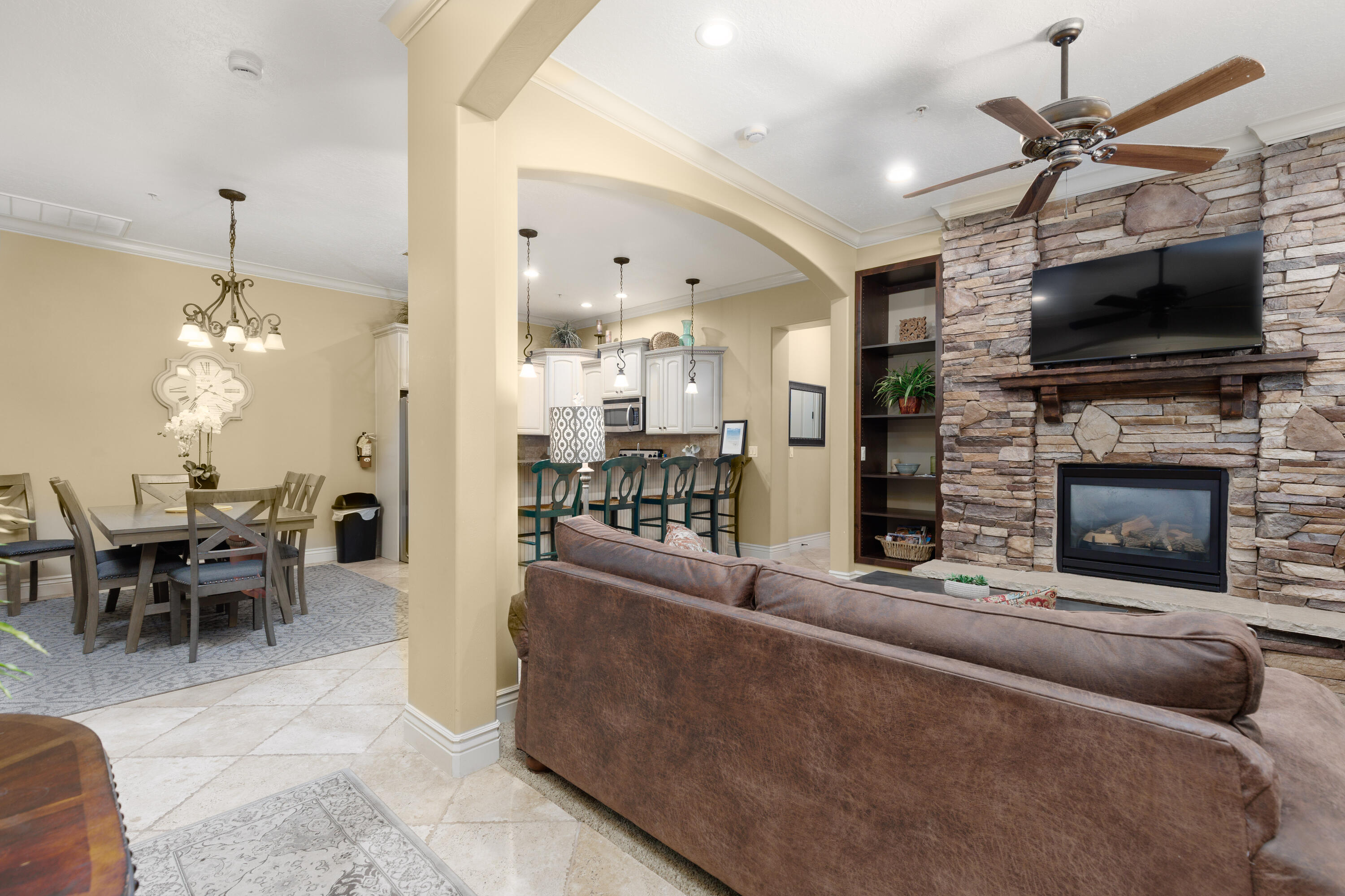 CORAL SPRINGS CONDOMINIUMS - Residential