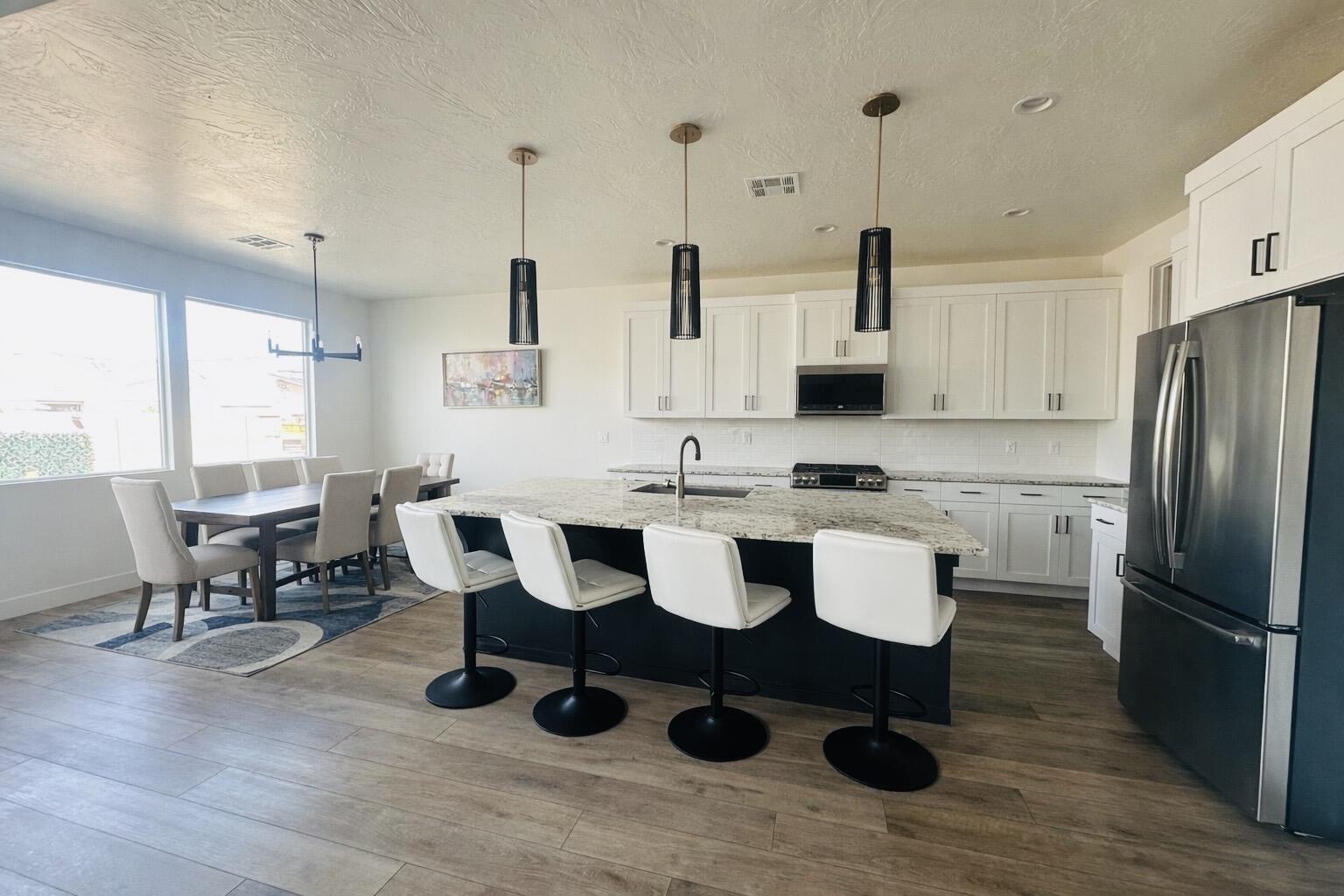 LEDGES OF SG POCKET MESA - Residential