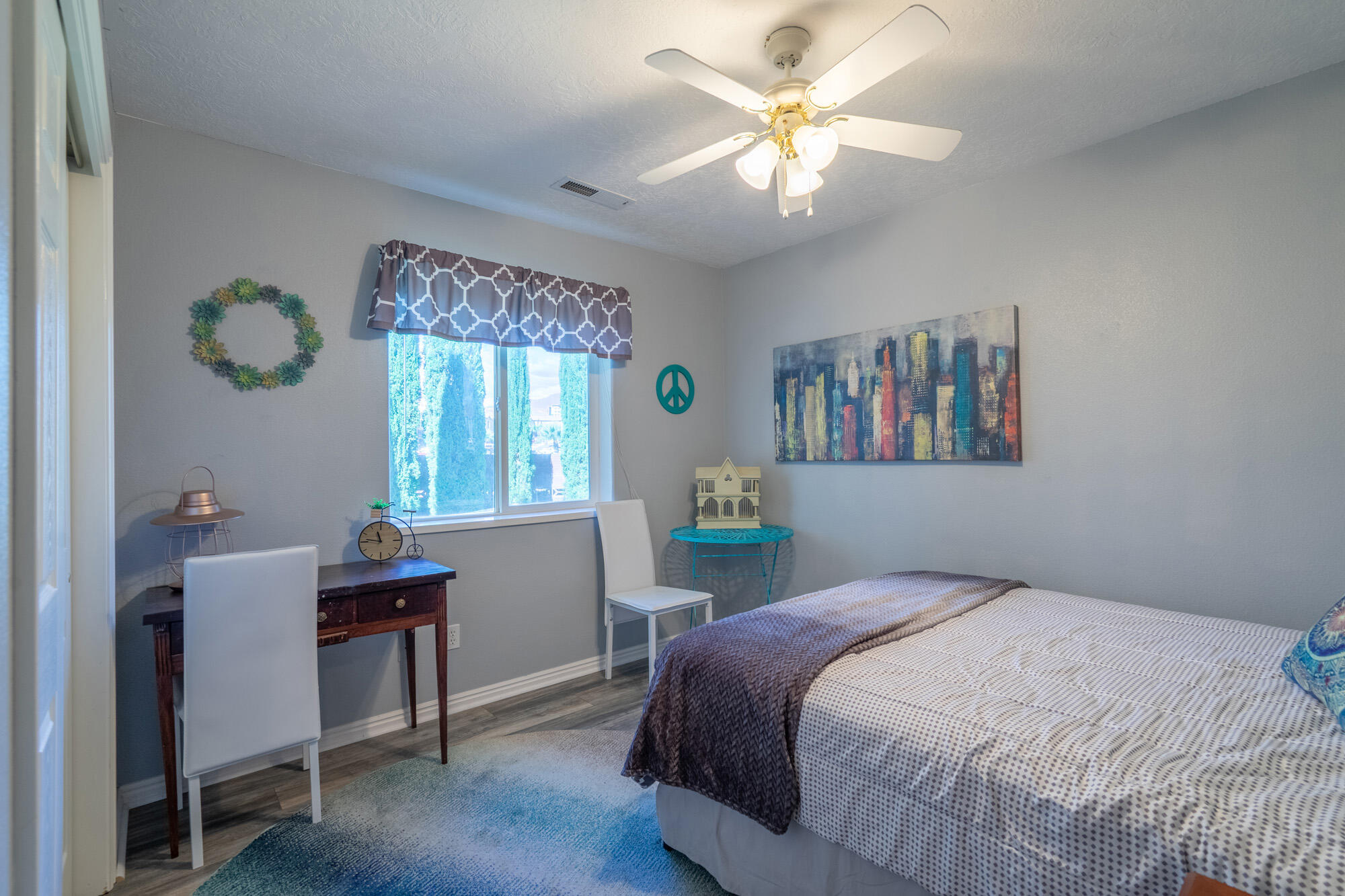 ENGLISH OAKS ESTATES - Residential