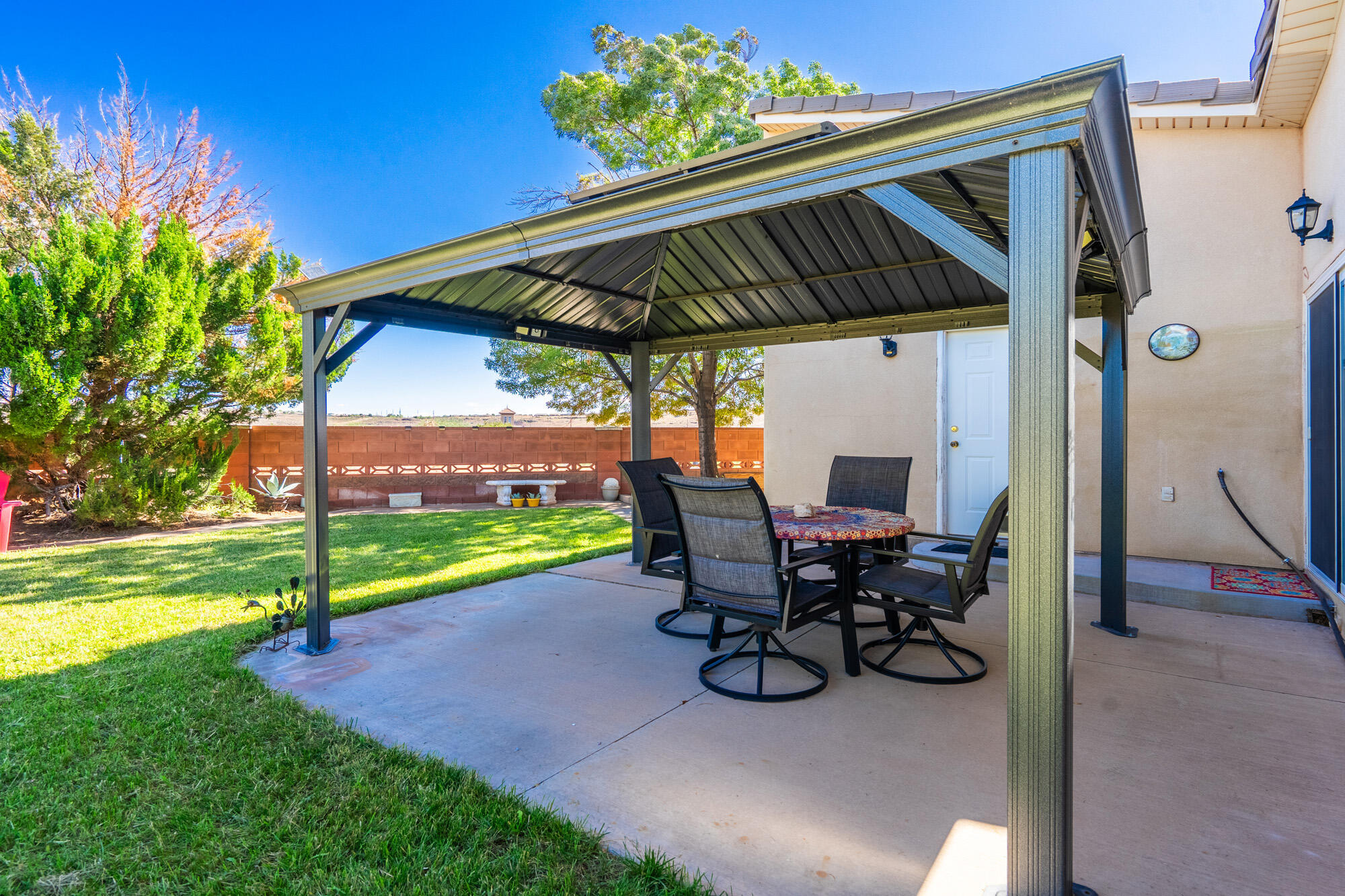 ENGLISH OAKS ESTATES - Residential