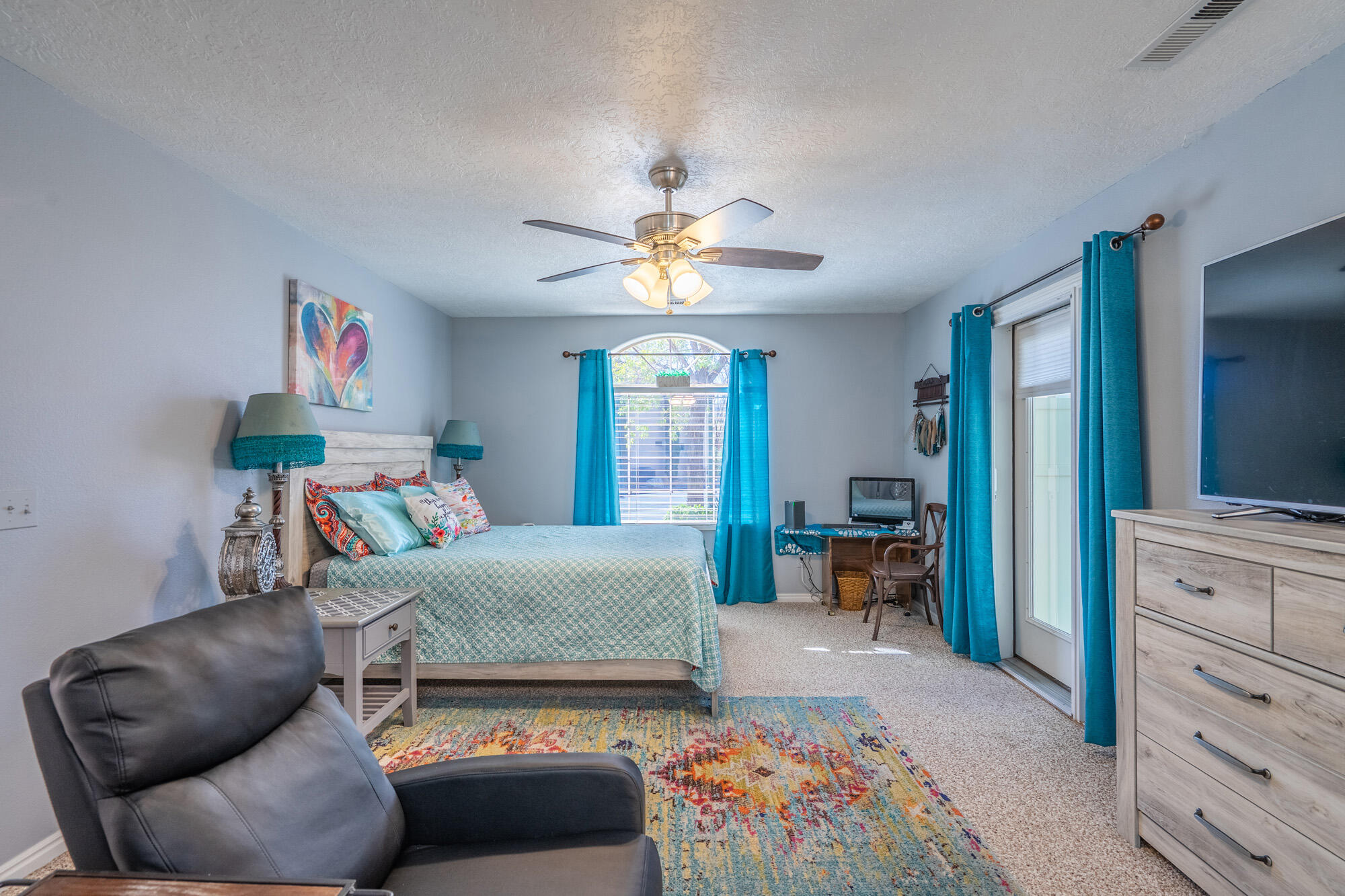 ENGLISH OAKS ESTATES - Residential