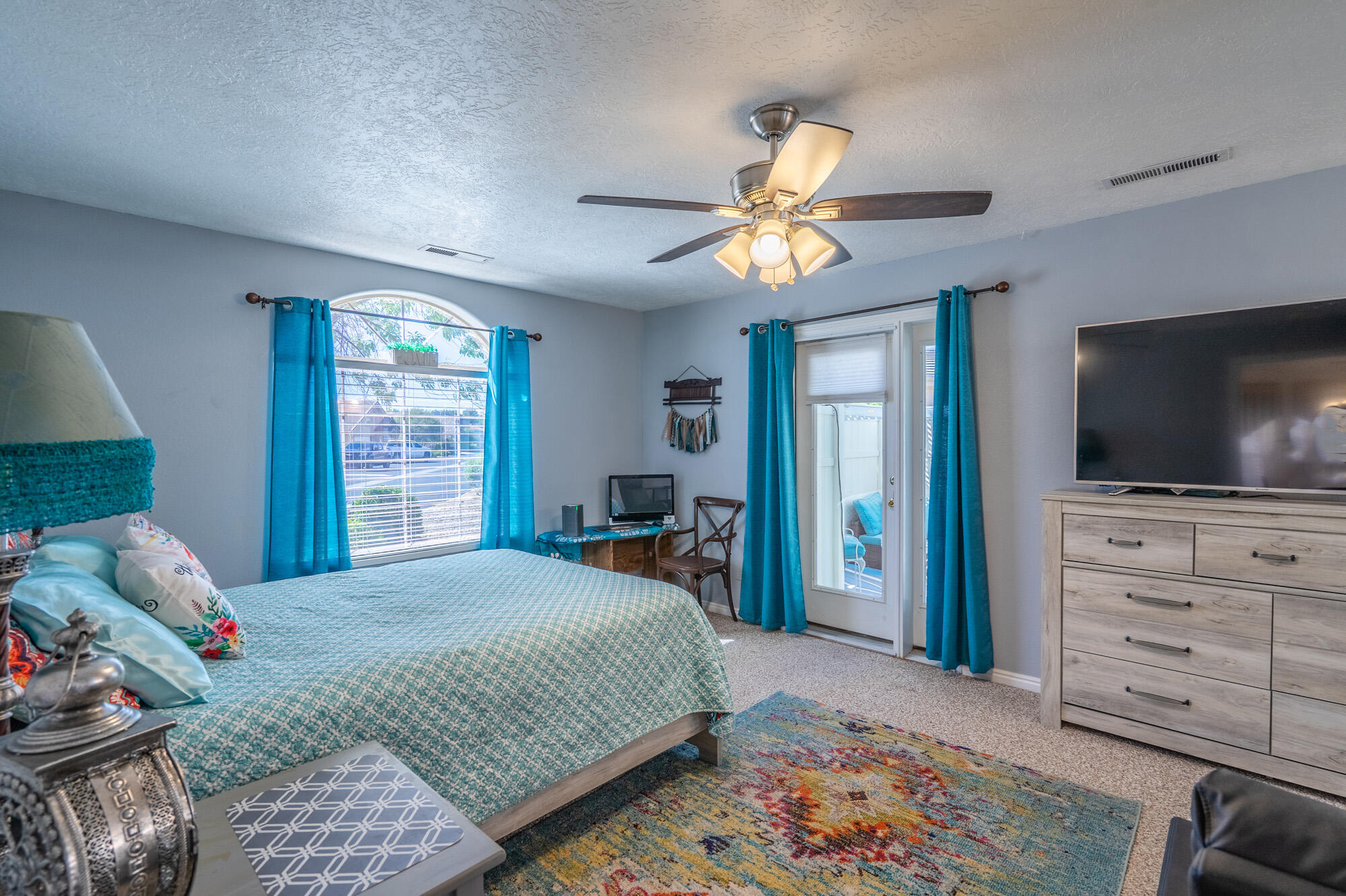 ENGLISH OAKS ESTATES - Residential