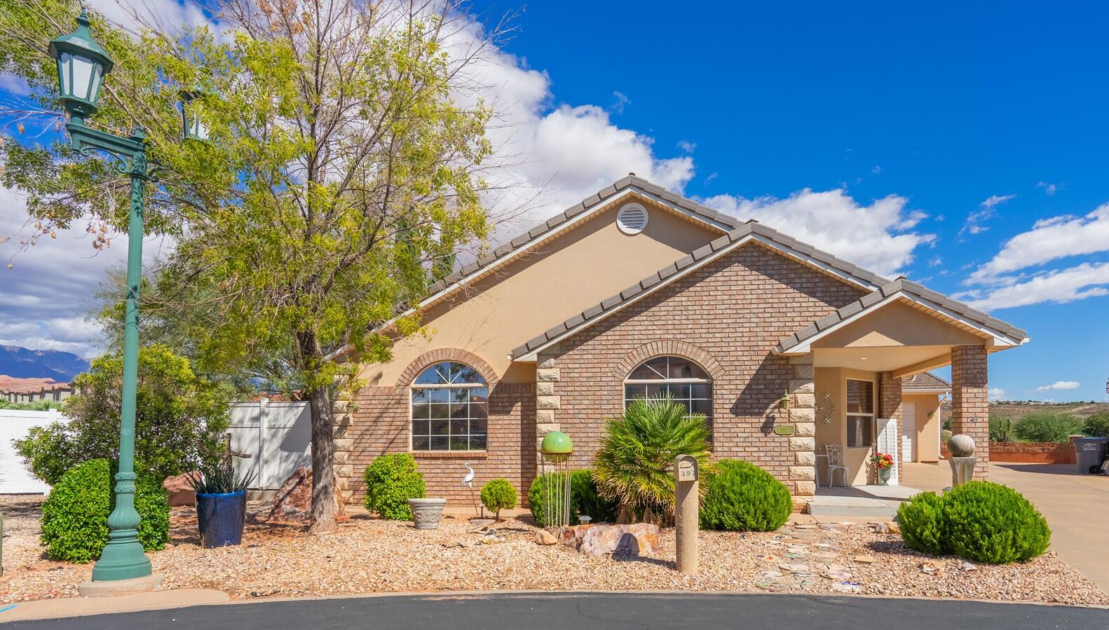 ENGLISH OAKS ESTATES - Residential