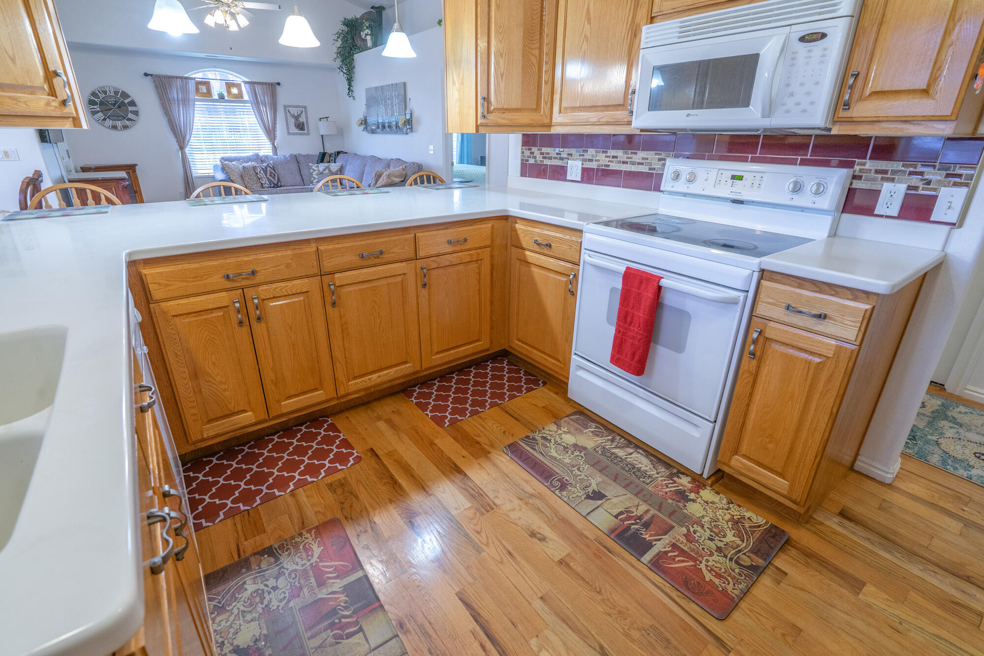 ENGLISH OAKS ESTATES - Residential