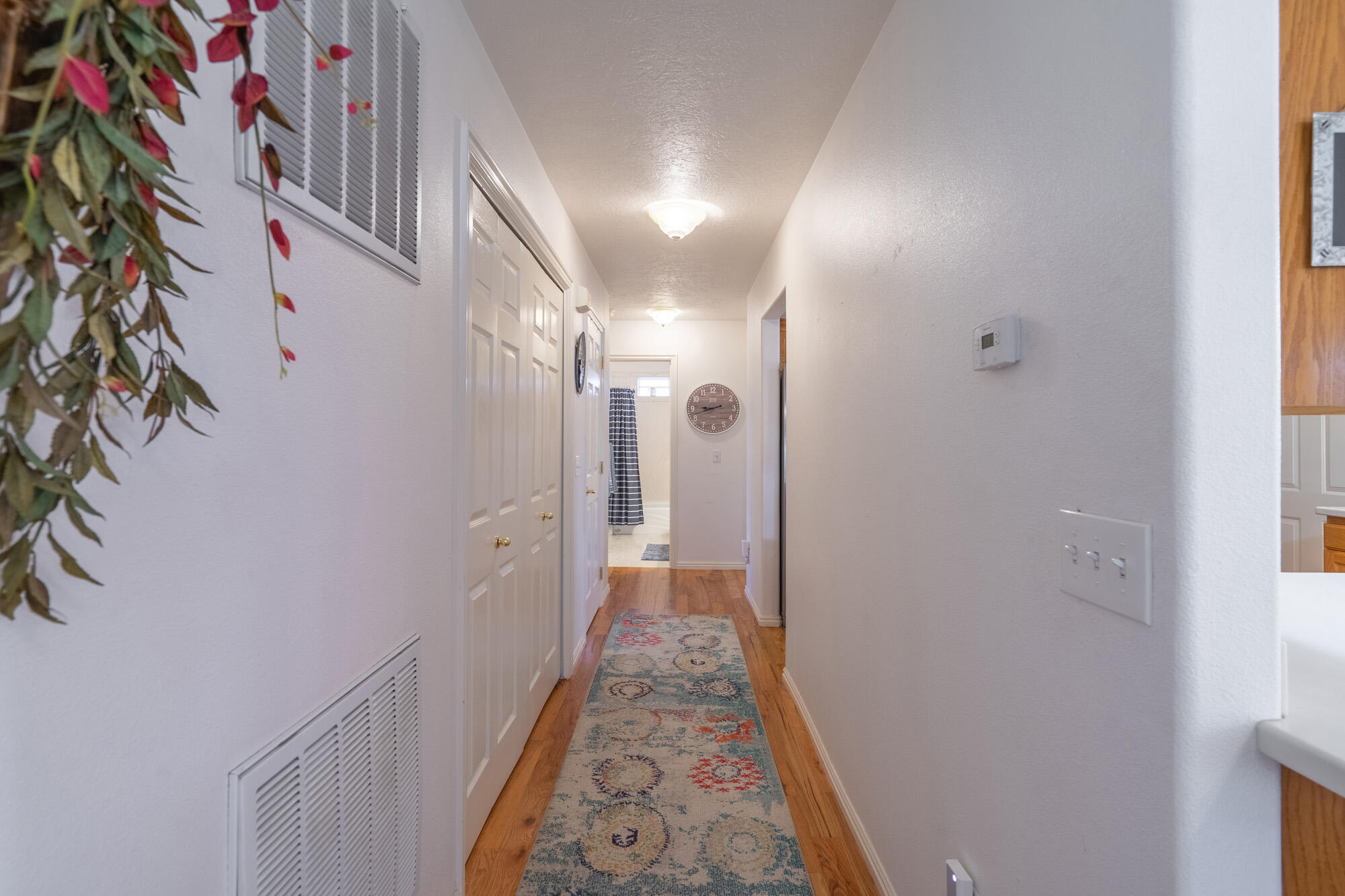 ENGLISH OAKS ESTATES - Residential