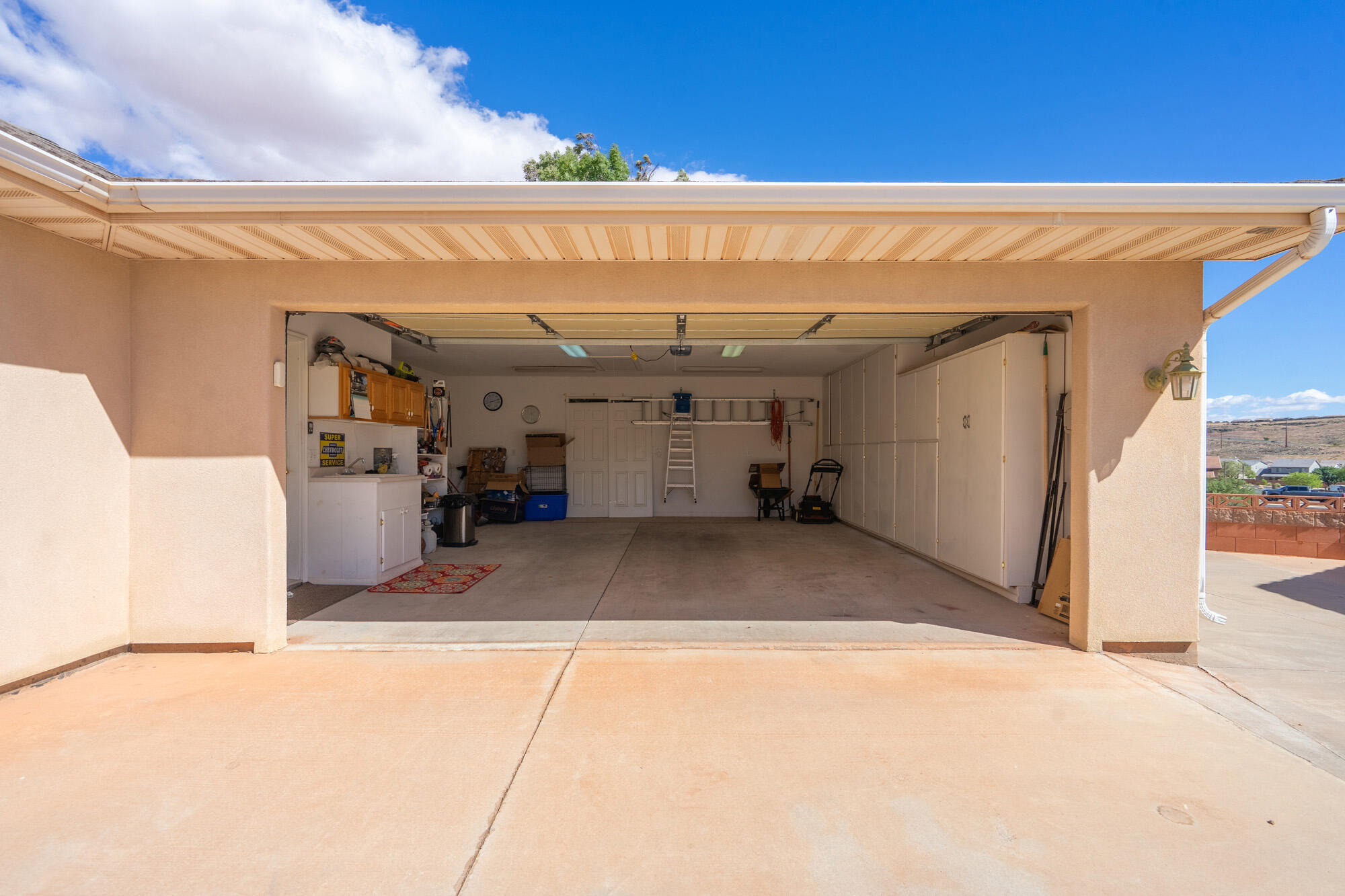 ENGLISH OAKS ESTATES - Residential