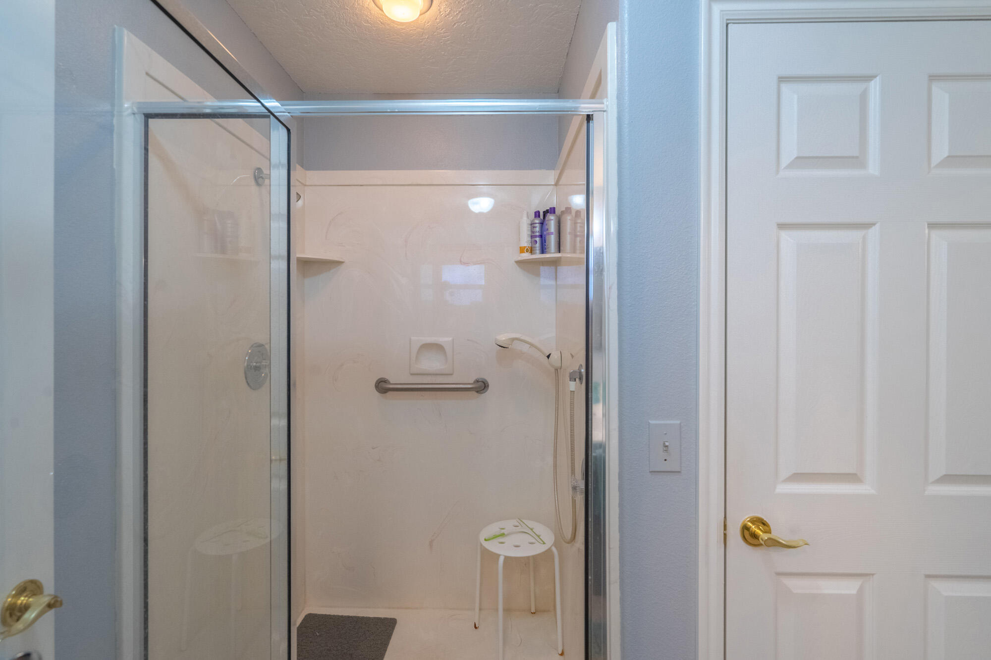 ENGLISH OAKS ESTATES - Residential