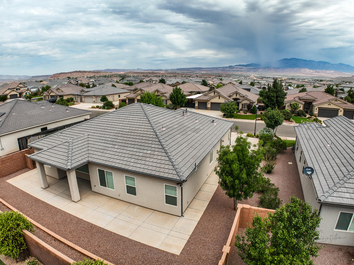 REDWOOD ESTATES - Residential