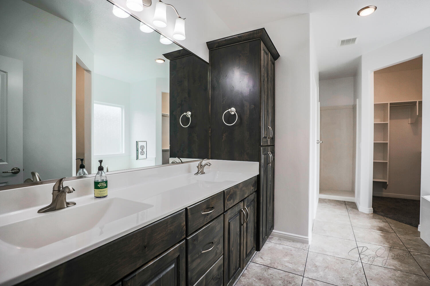 REDWOOD ESTATES - Residential