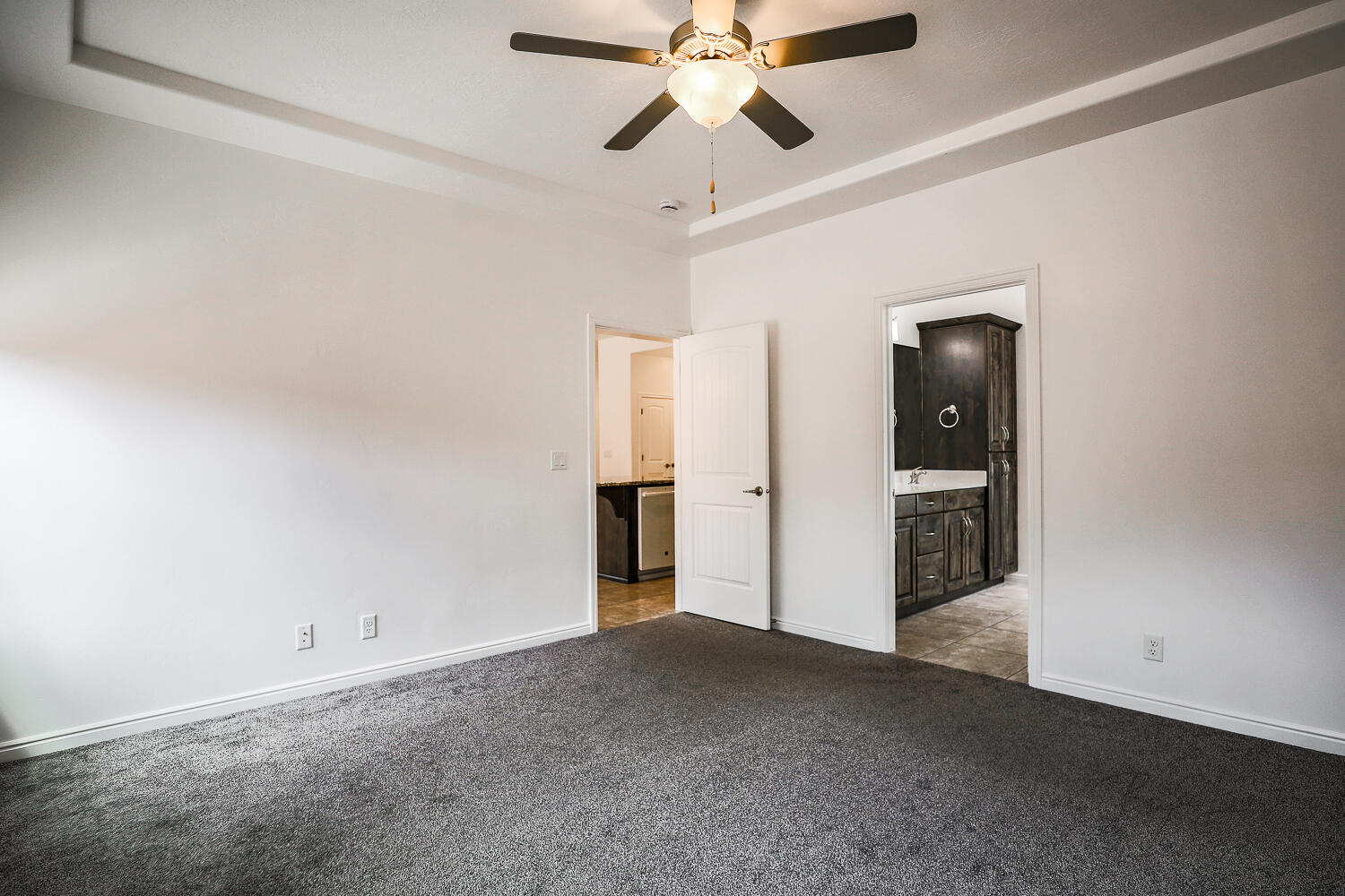 REDWOOD ESTATES - Residential