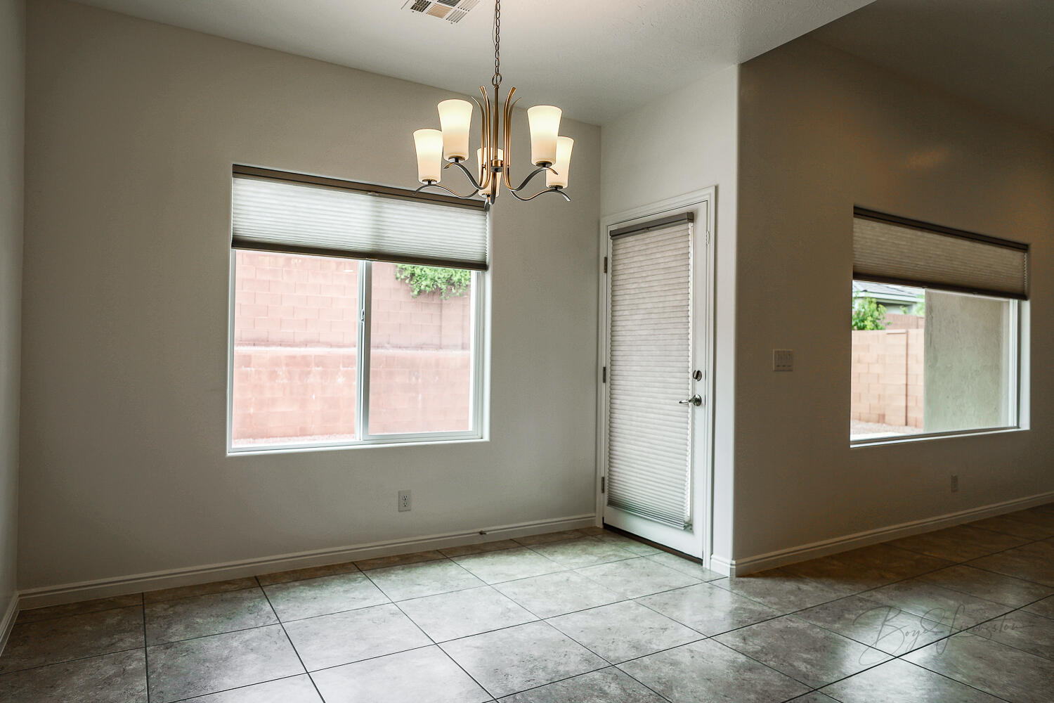 REDWOOD ESTATES - Residential