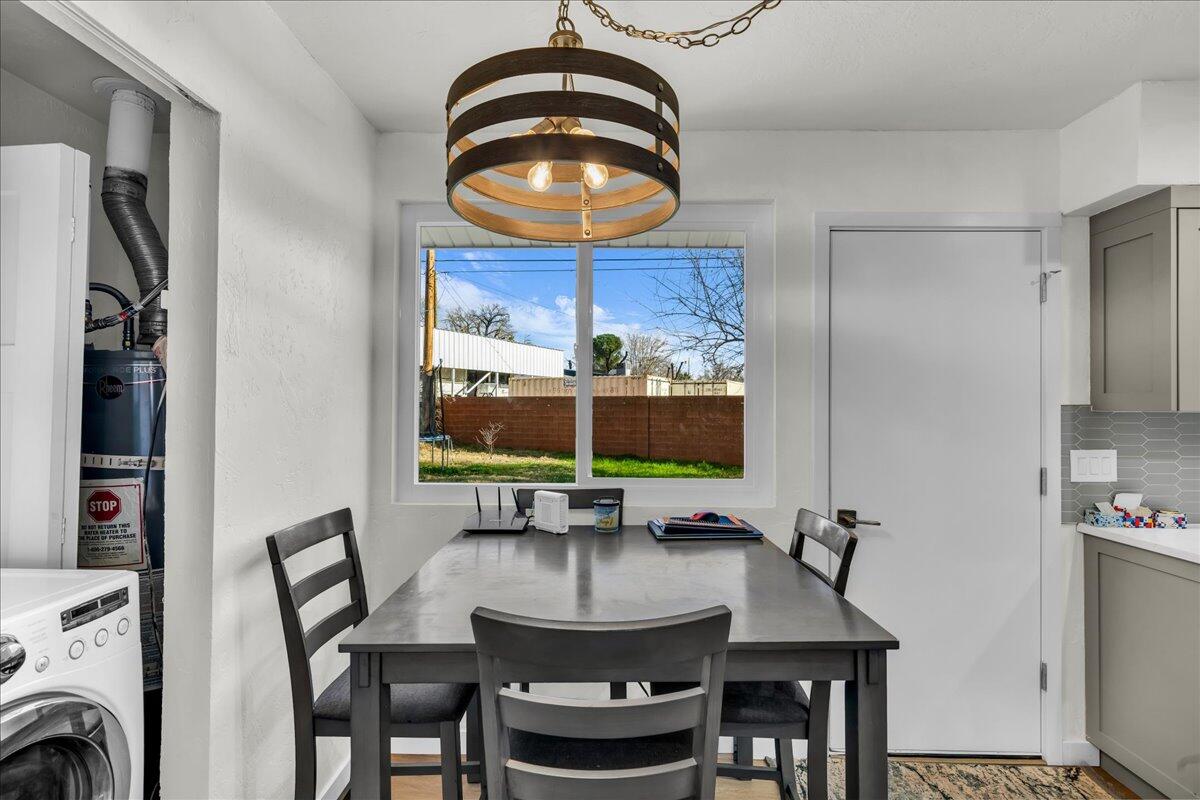 WARM SPRINGS - Residential