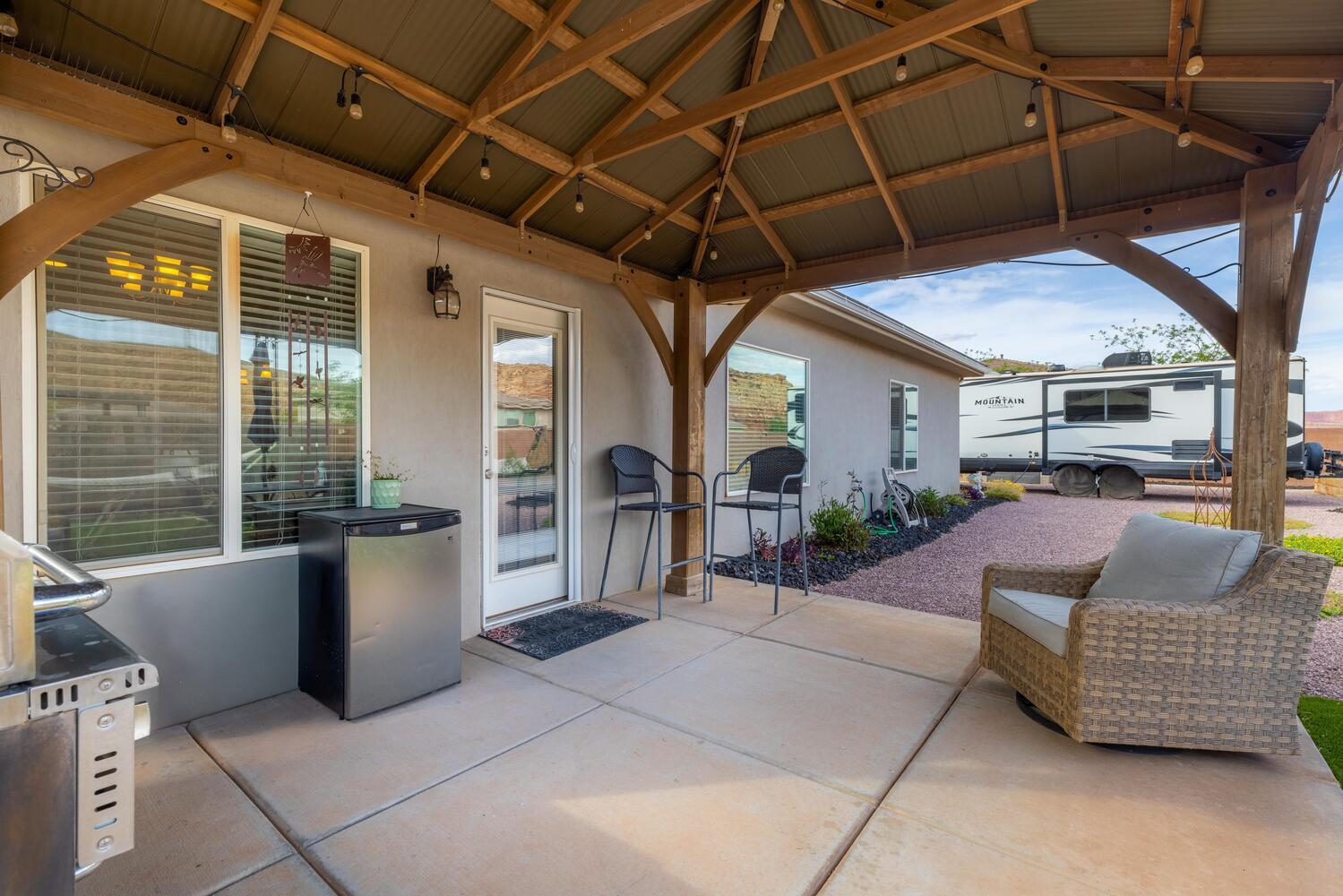 DESERT RIM - Residential