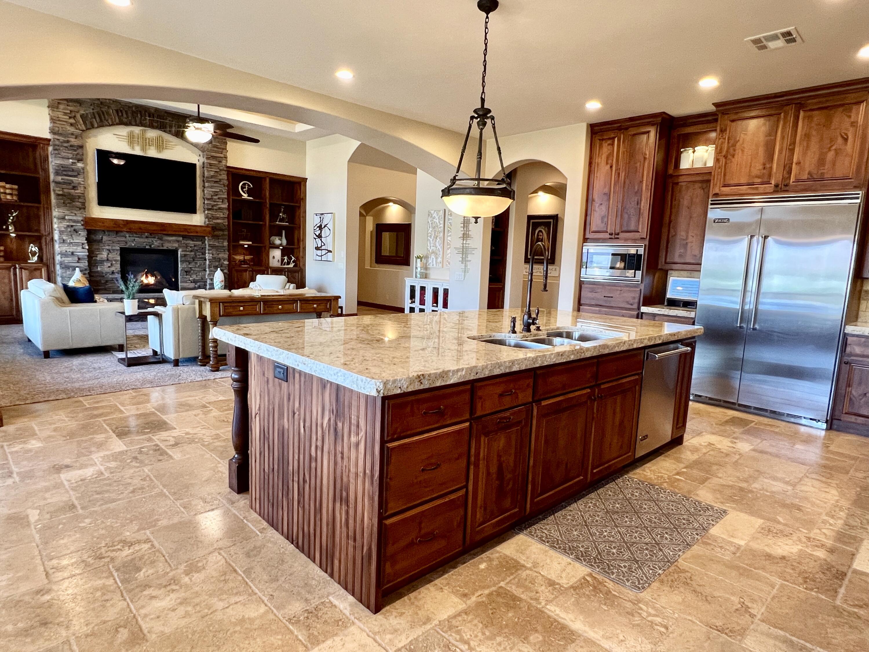 REDSTONE SPRINGS - Residential