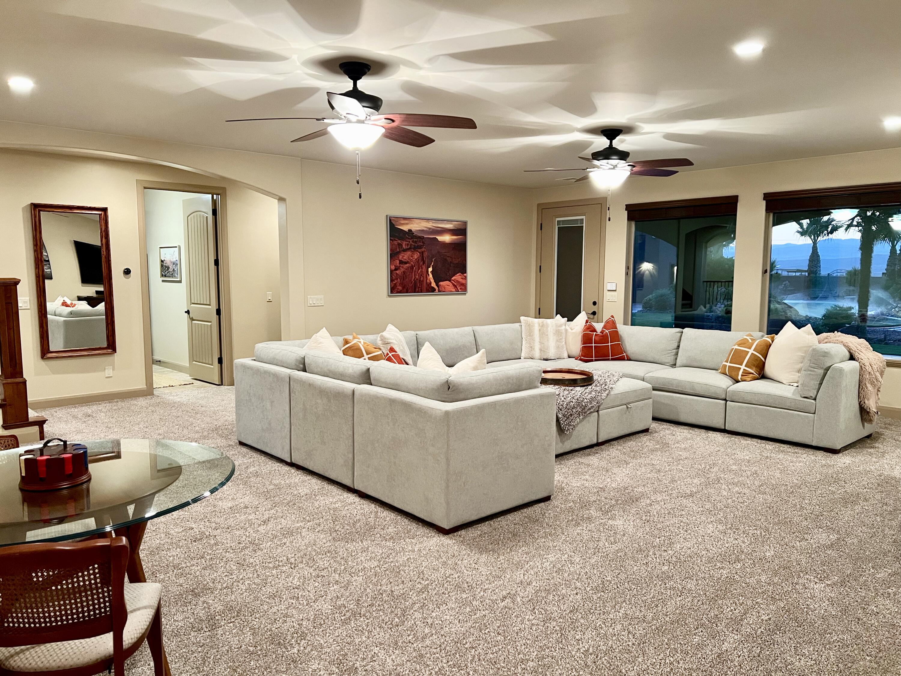 REDSTONE SPRINGS - Residential