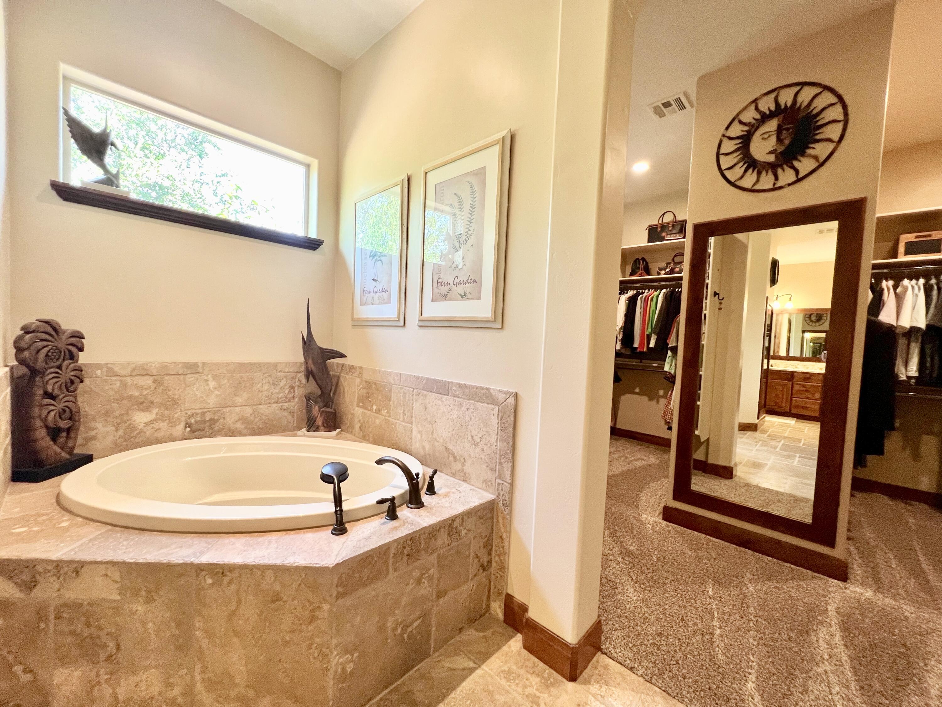 REDSTONE SPRINGS - Residential