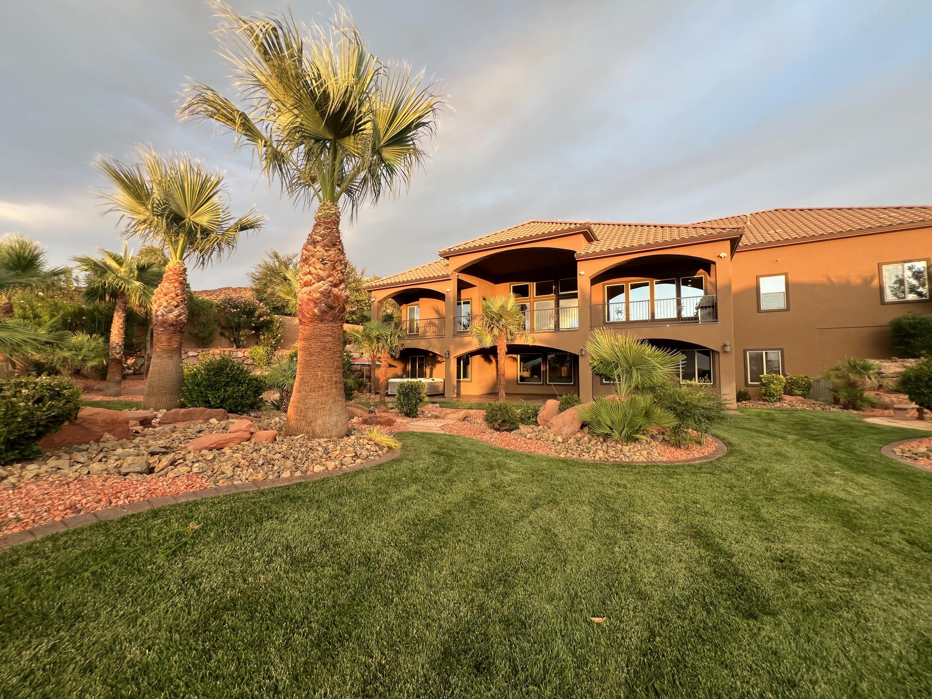 REDSTONE SPRINGS - Residential