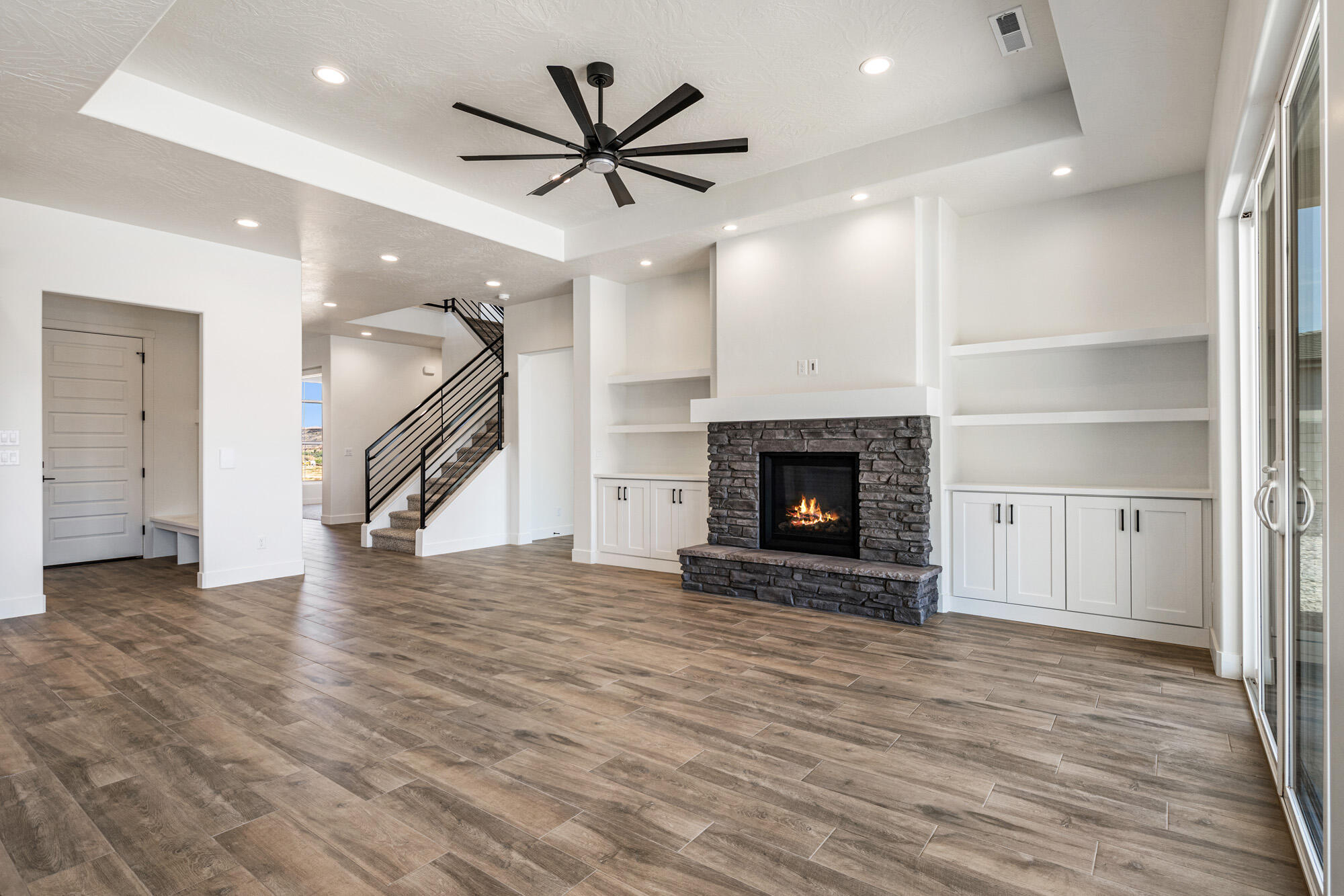 FRONTIER SUB - Residential